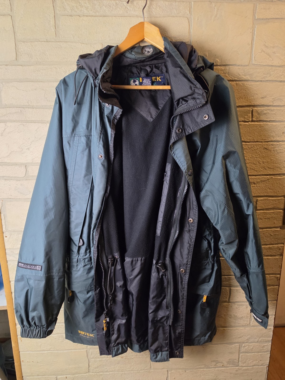 Eddie Bauer EBTEK Gore-Tex Hooded Jacket Mens XL Green Waterproof Hiking