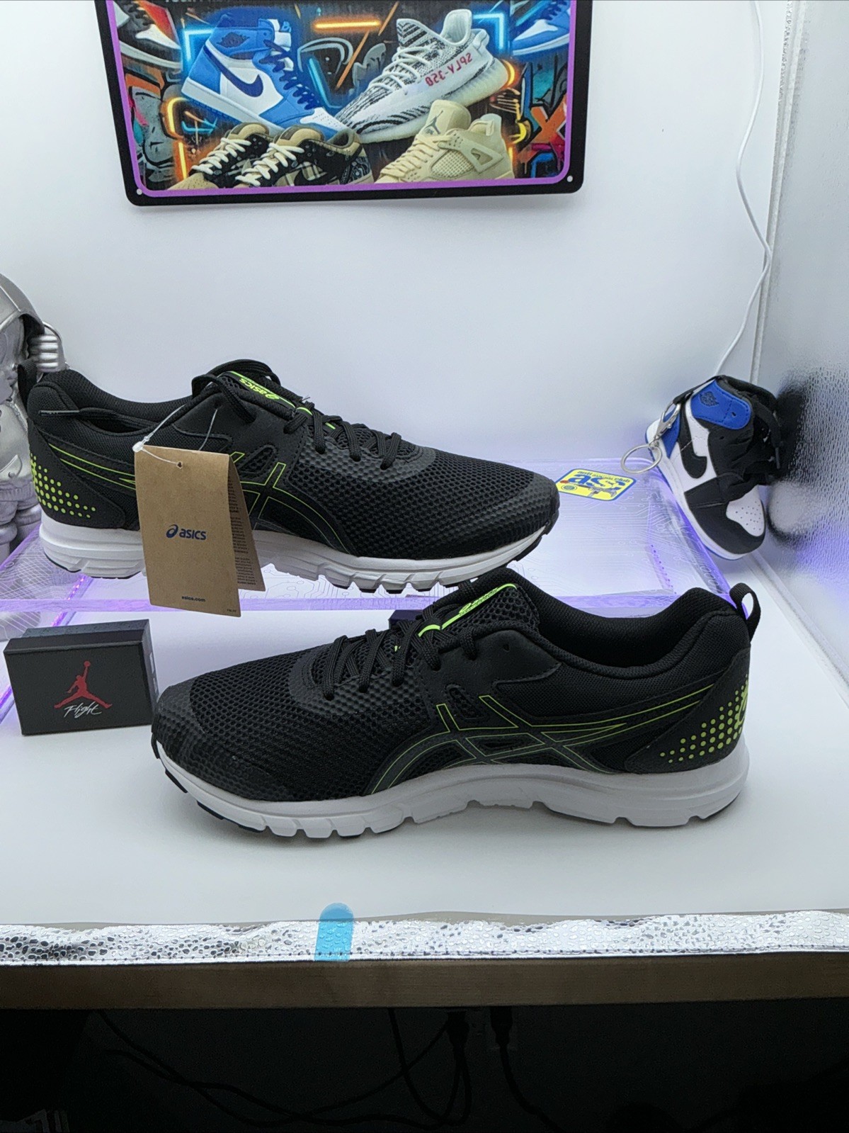ASICS GEL-33 RUN Black/Hazard Green Low Top Running Sneaker 11 Men’s