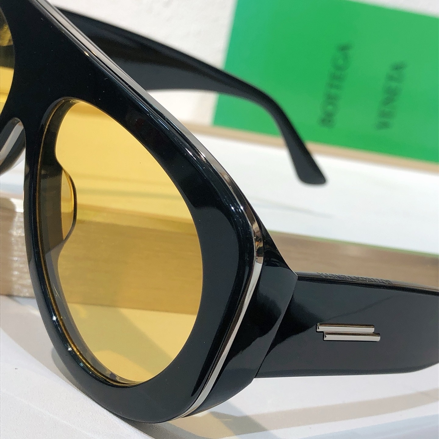 Bottega Veneta Sunglasses Model: BV1362S Size: 58-17-130