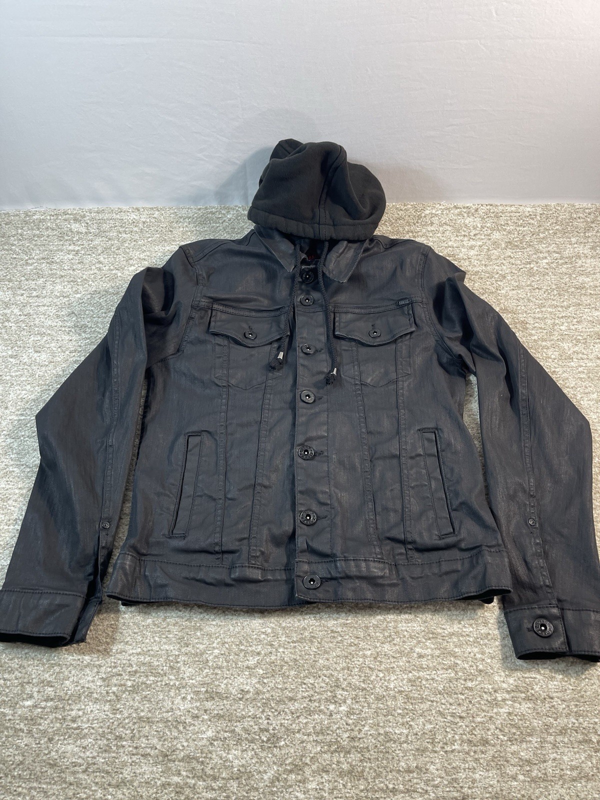 GUESS Men’s Black Denim Jacket w/ Built-In Hoodie, Regular Fit (Medium) SKU#0283