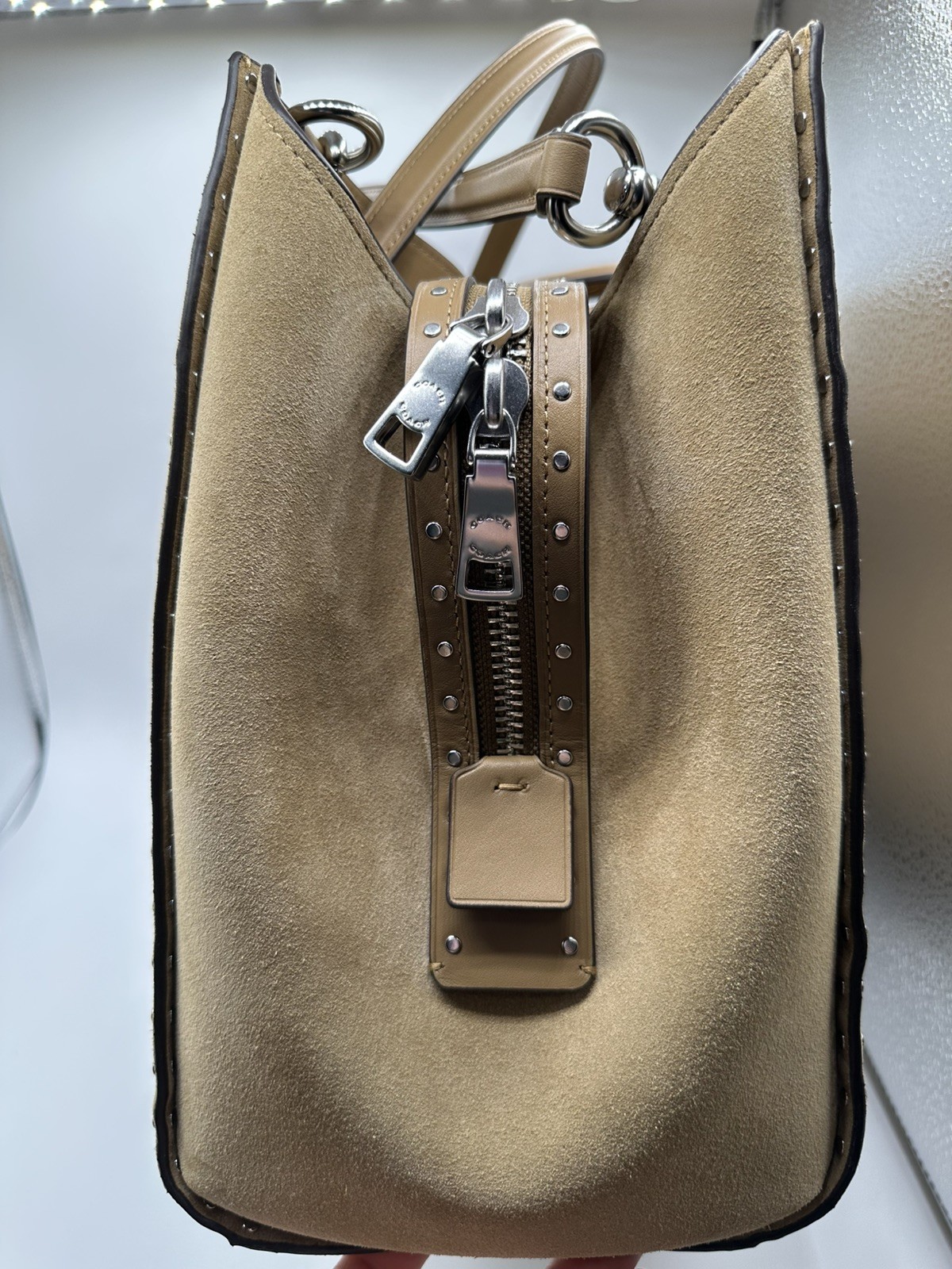 COACH Rogue 39 w/ Silver hardware & Peanut Suede CU750