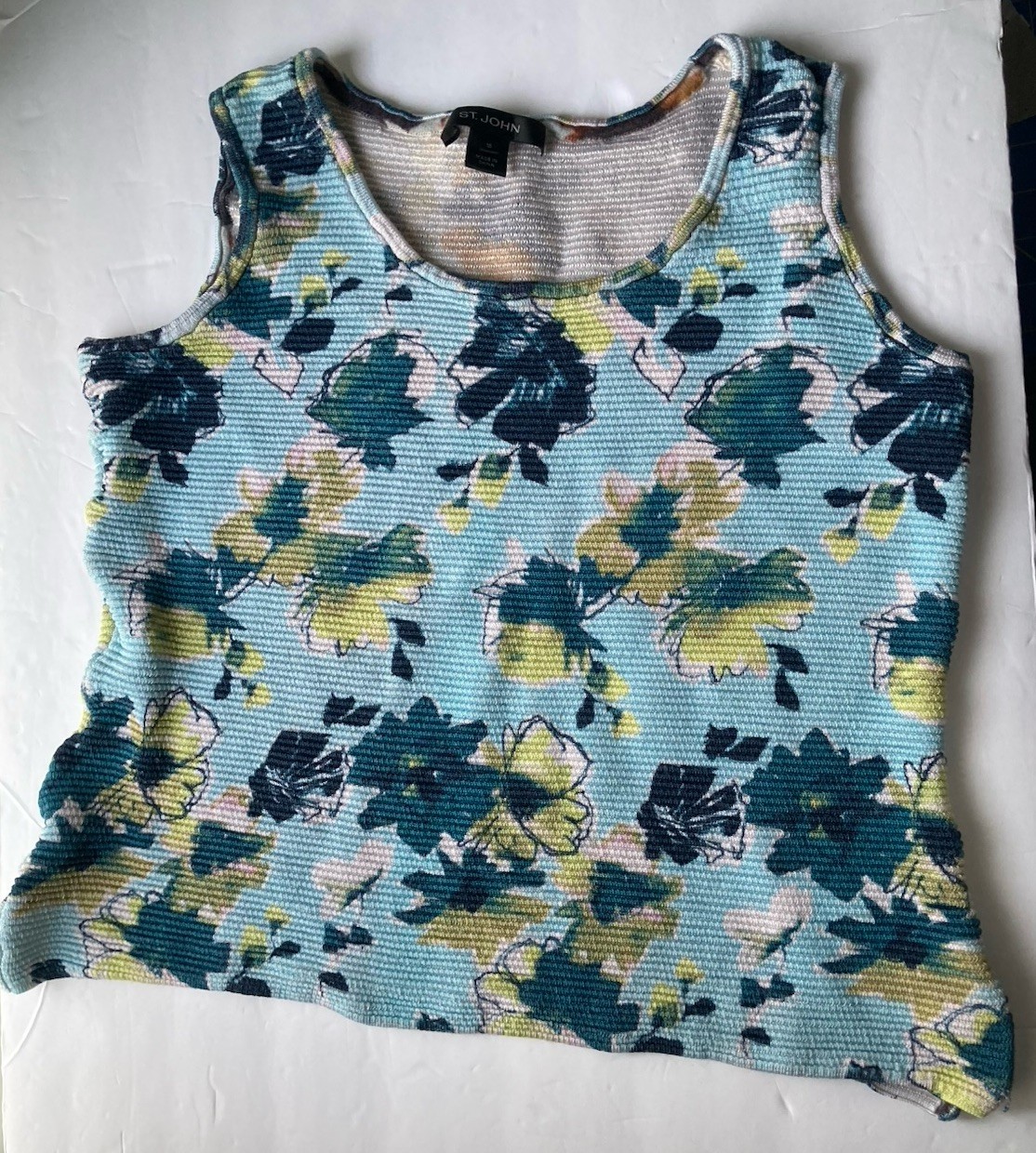 St John Knit Sleeveless Sweater Top Women’s Size Medium Wool Blend