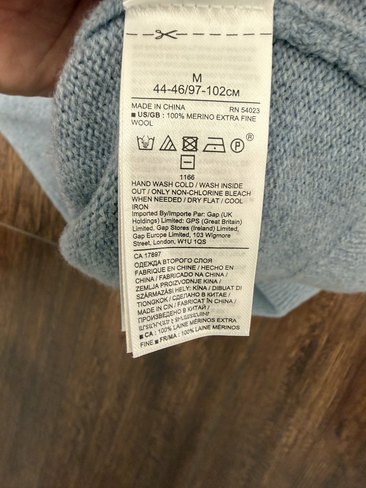 NWT Banana Republic 100% Merino Wool Shawl Collar Sweater Mens M Blue Italy
