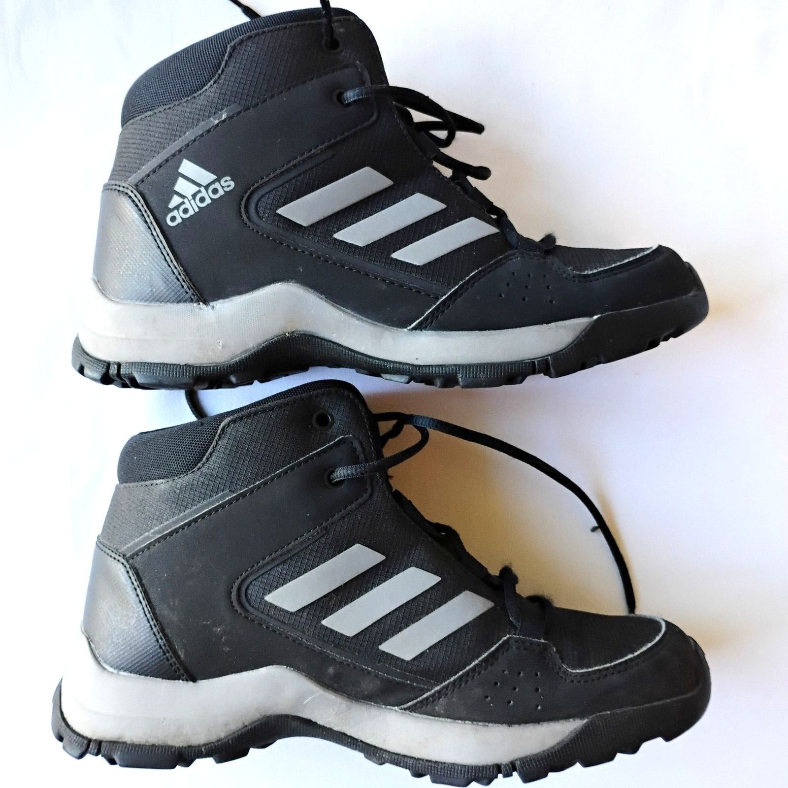 Adidas Terrex Kids High Top Hiking Shoes US size 5 EUR 37 1/3