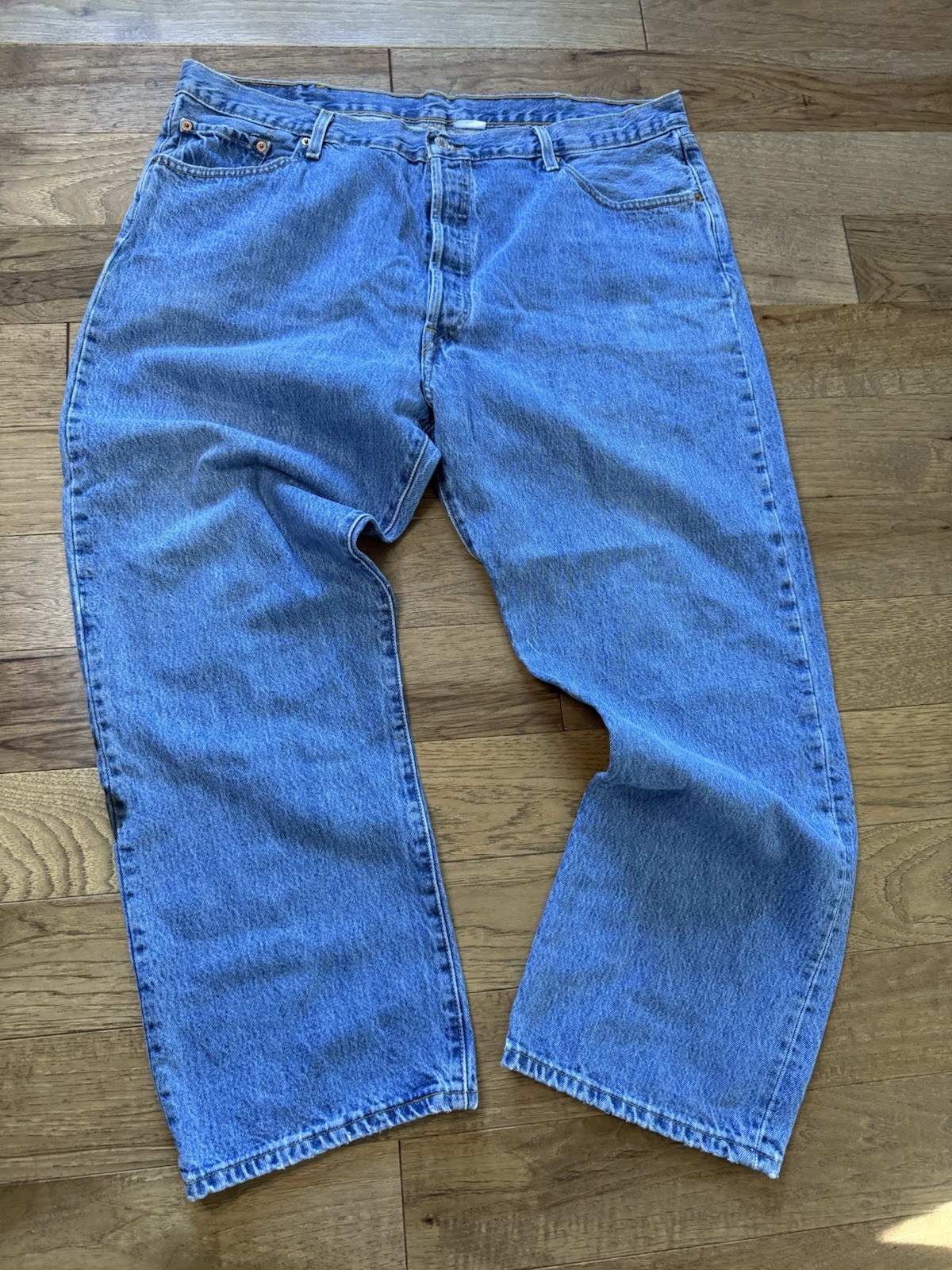 Vintage Levis 501 Jeans Mens 42×30 Blue Wash Straight Leg Button Fly Denim Dad