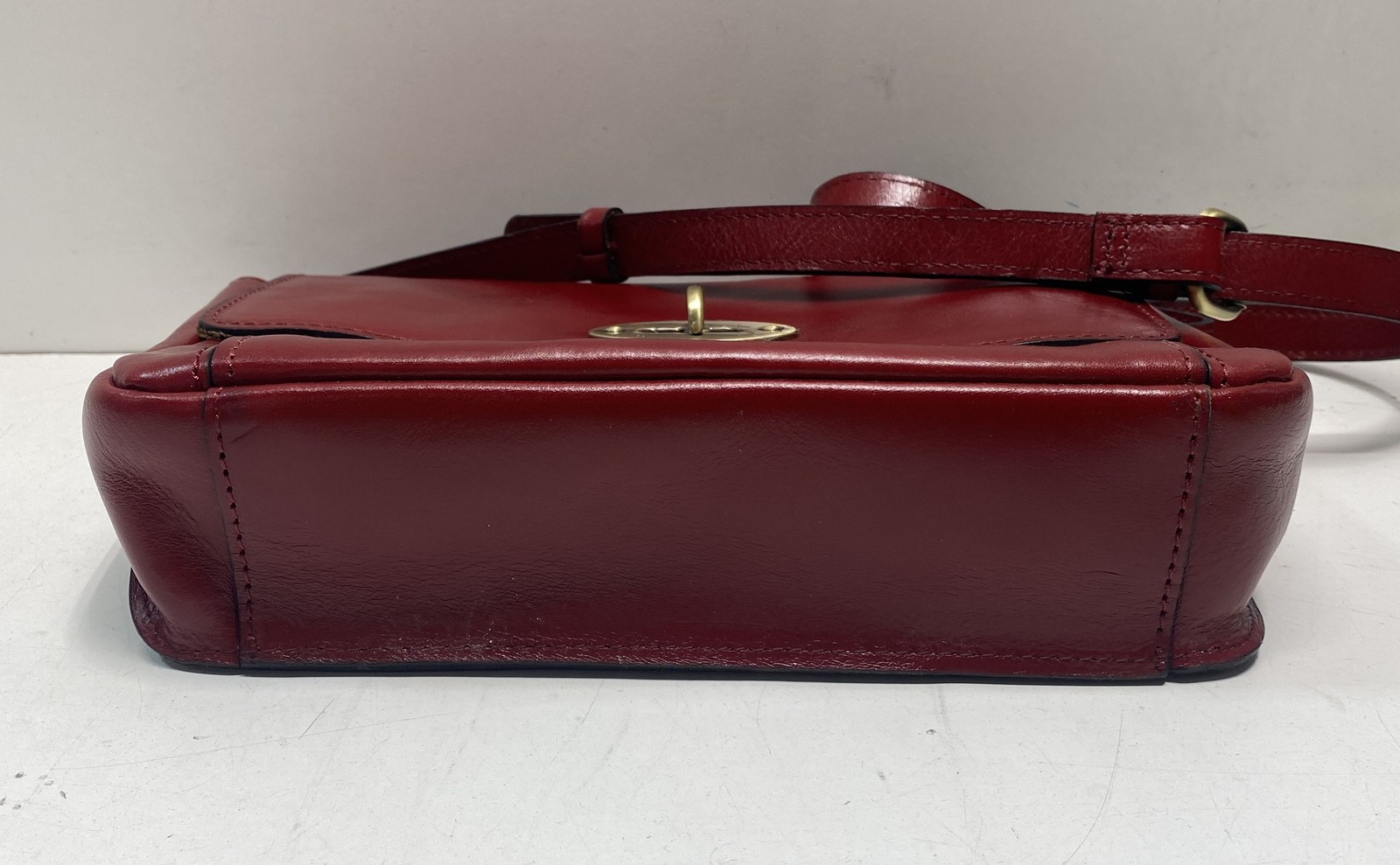 Patricia Nash Red Leather Flap Turn-lock Crossbody Shoulder Bag Brass Hardware