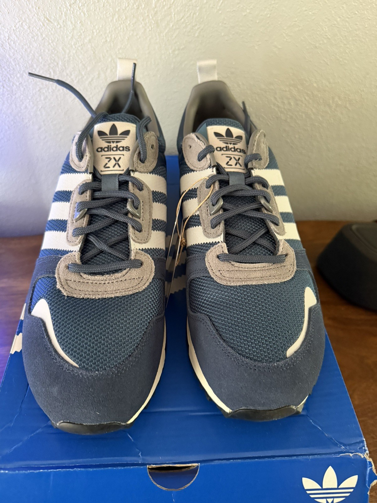 Adidas Originals ZX 700 HD Men’s Running Shoe Blue Athletic Trainer NEW