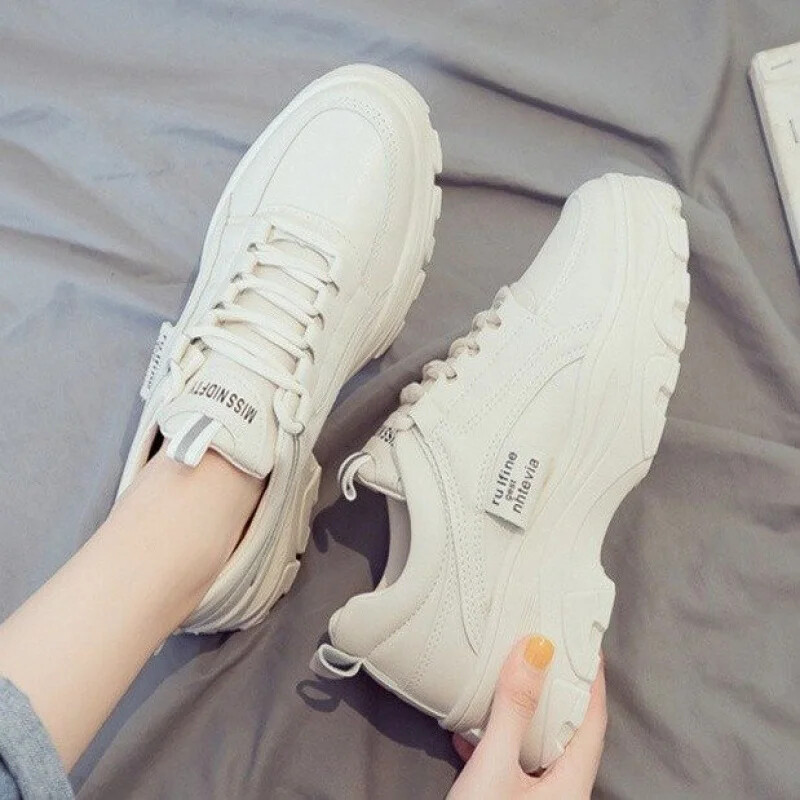 Exceedingly Fashion-forward Branded Chunky Sneakers: Effortlessly Ascend the