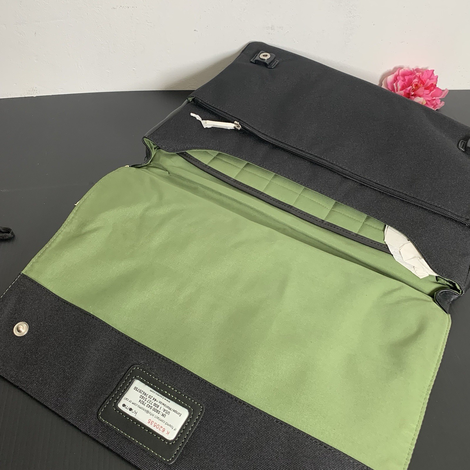 Knomo London – Black Laptop Business Messenger Bag with Shoulder Strap