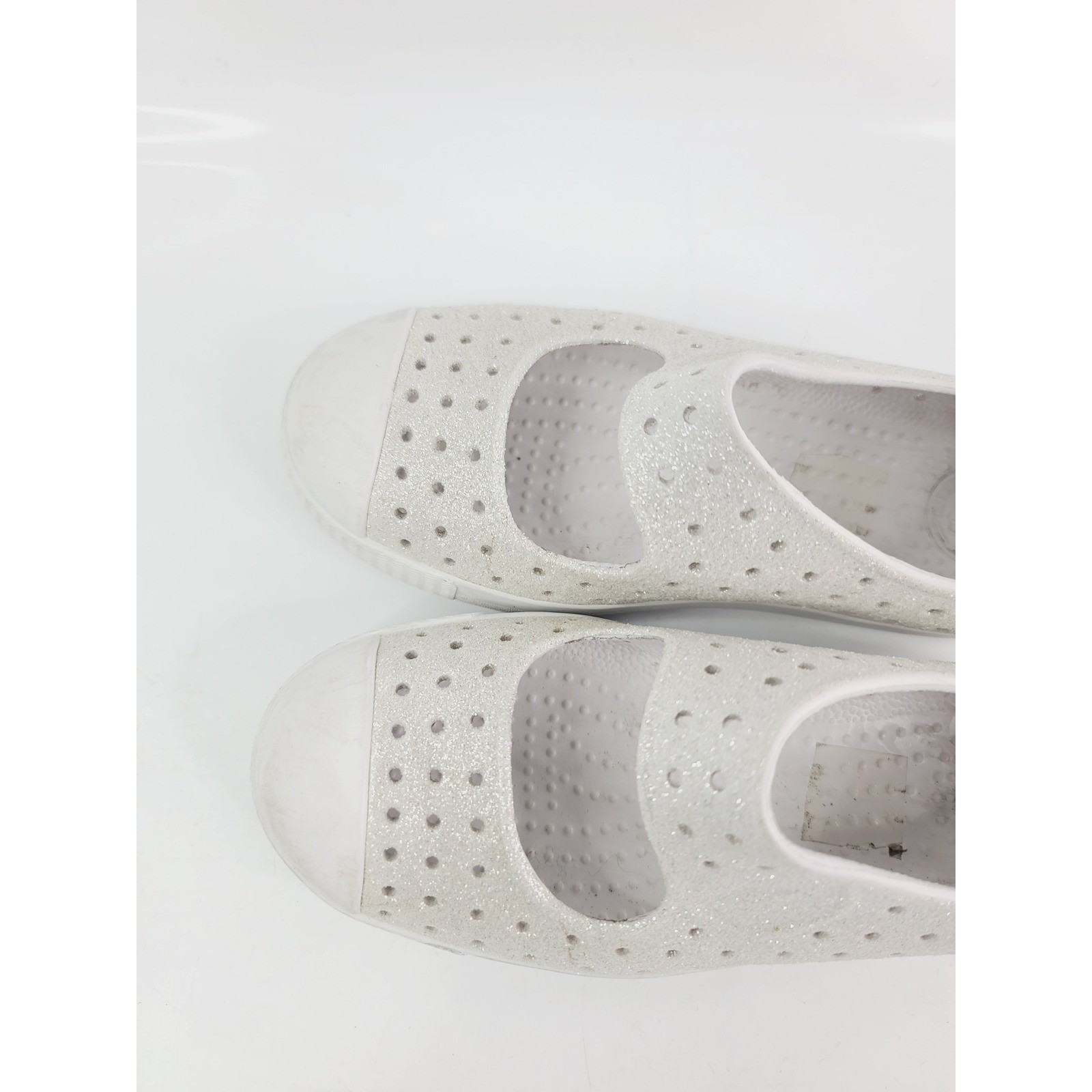 Native, Flat EVA (Ethylene-Vinyl Acetate) Slip-Ons Sandals, Girl, Size C13