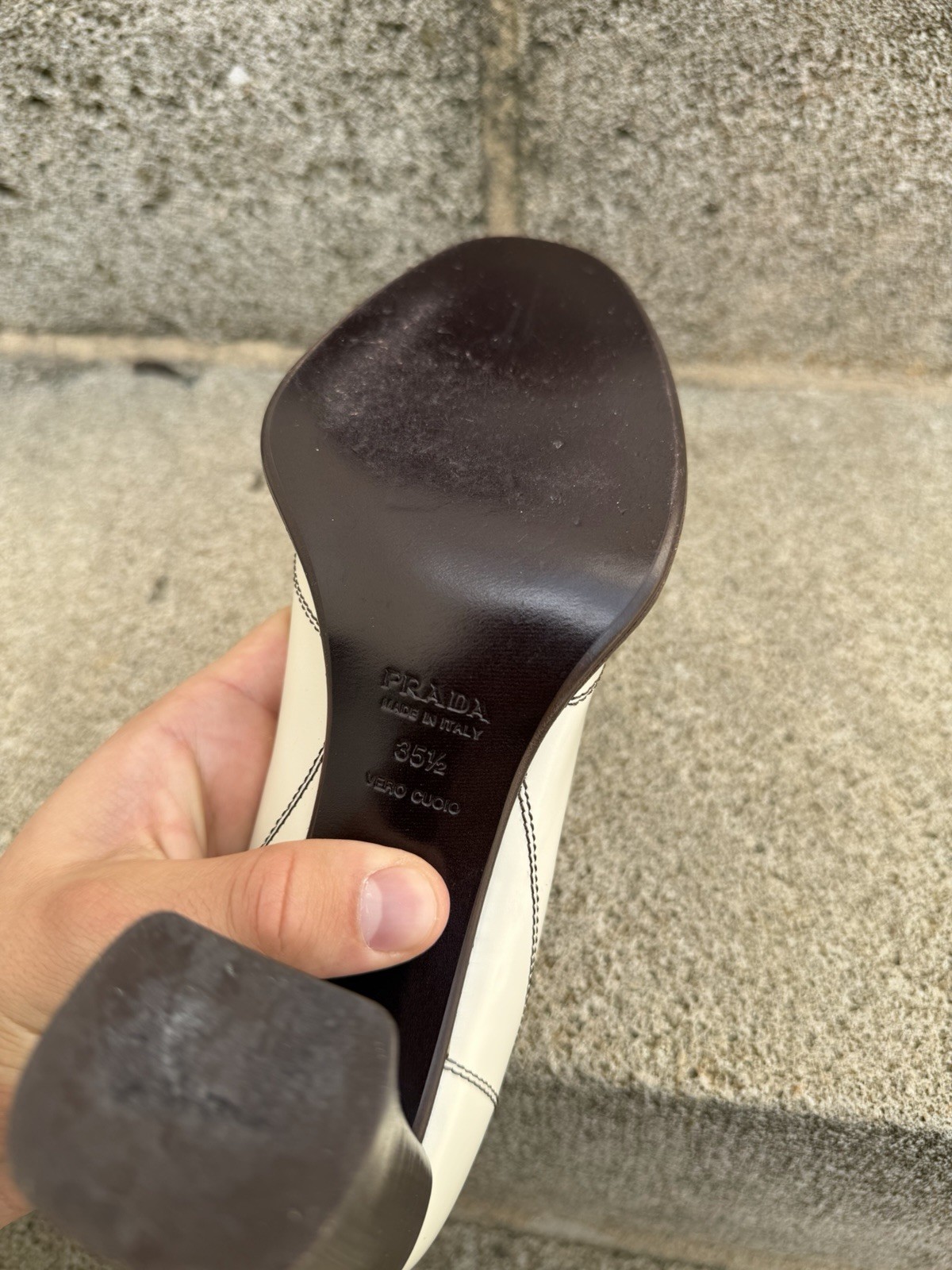 Prada Vintage Rare Heels Retro Beautiful 35 1/2 Hype Luxury Classic Streetwear
