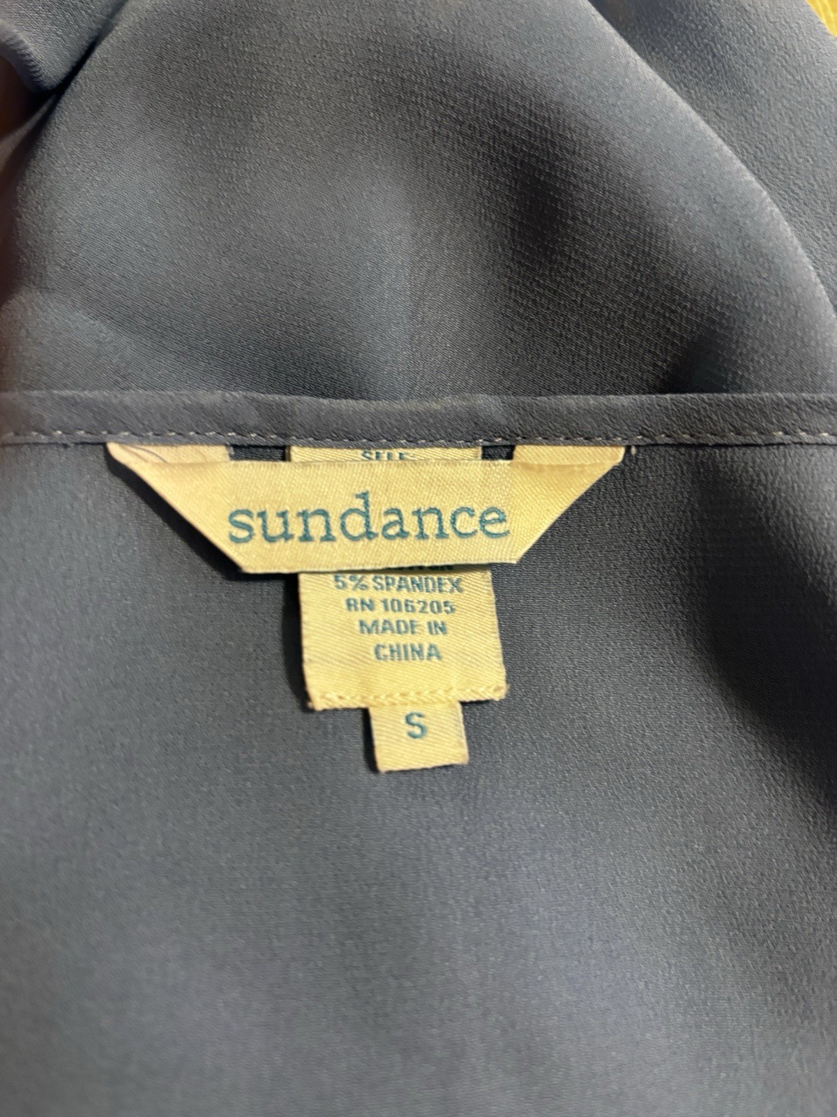 Sundance Silk Old Money Coastal Preppy Quiet Luxury Indie Embroidered Size S