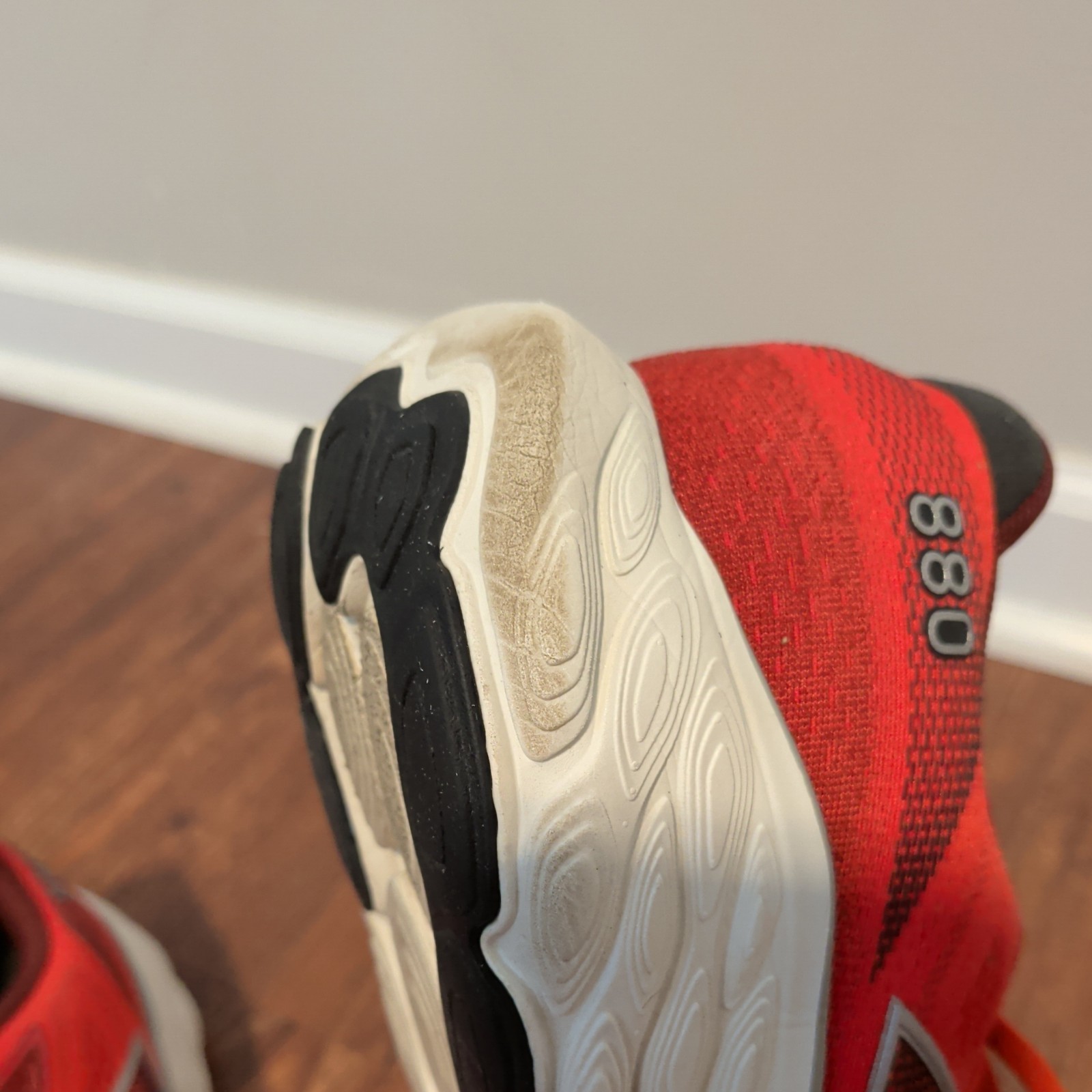 Used New BalanceMens Fresh Foam X 880 V14 Neo Flame , US 11.5
