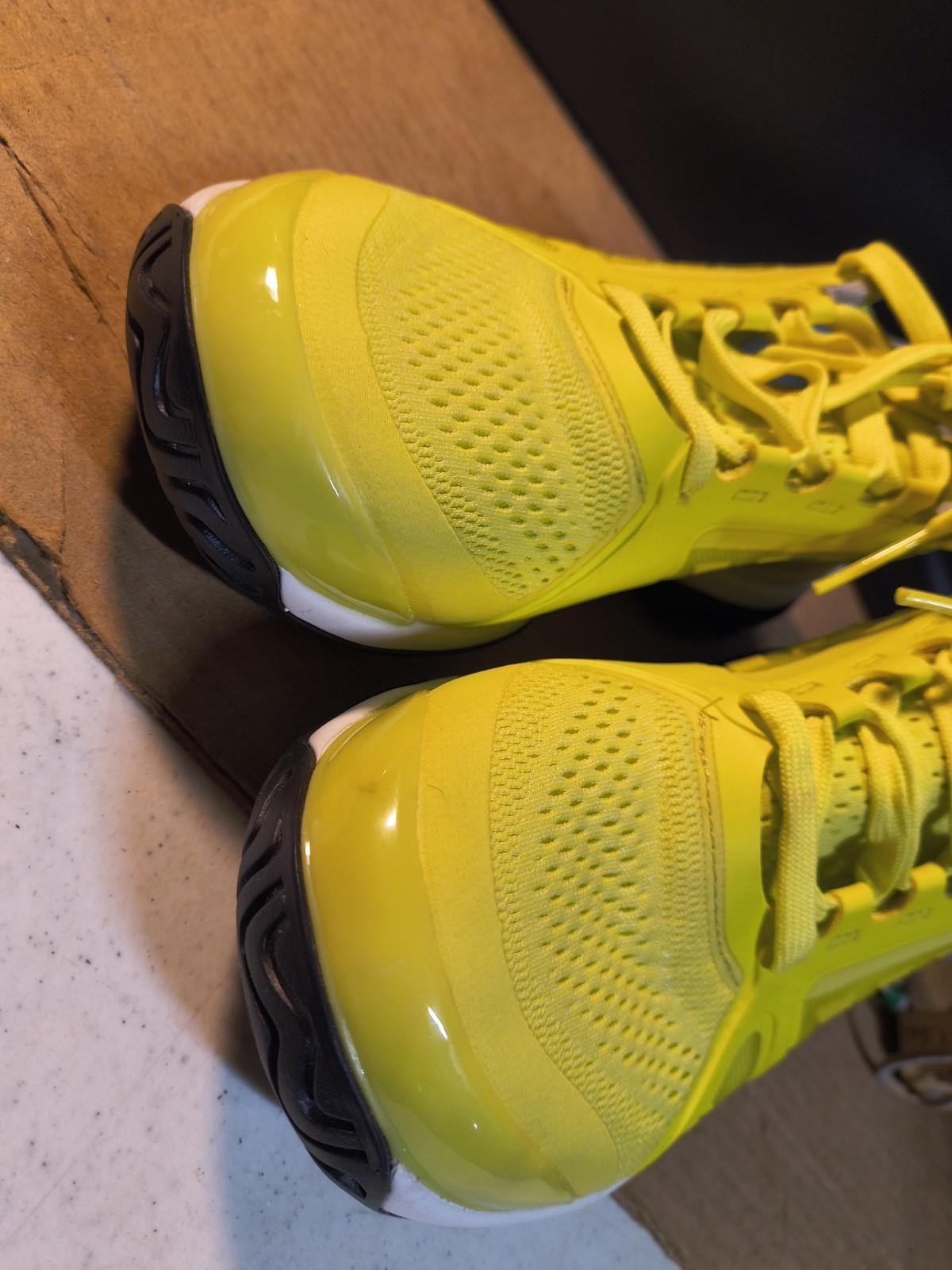 Adidas Stella McCartney Barricade Boost women’s tennis shoes Size 6 Neon Yellow