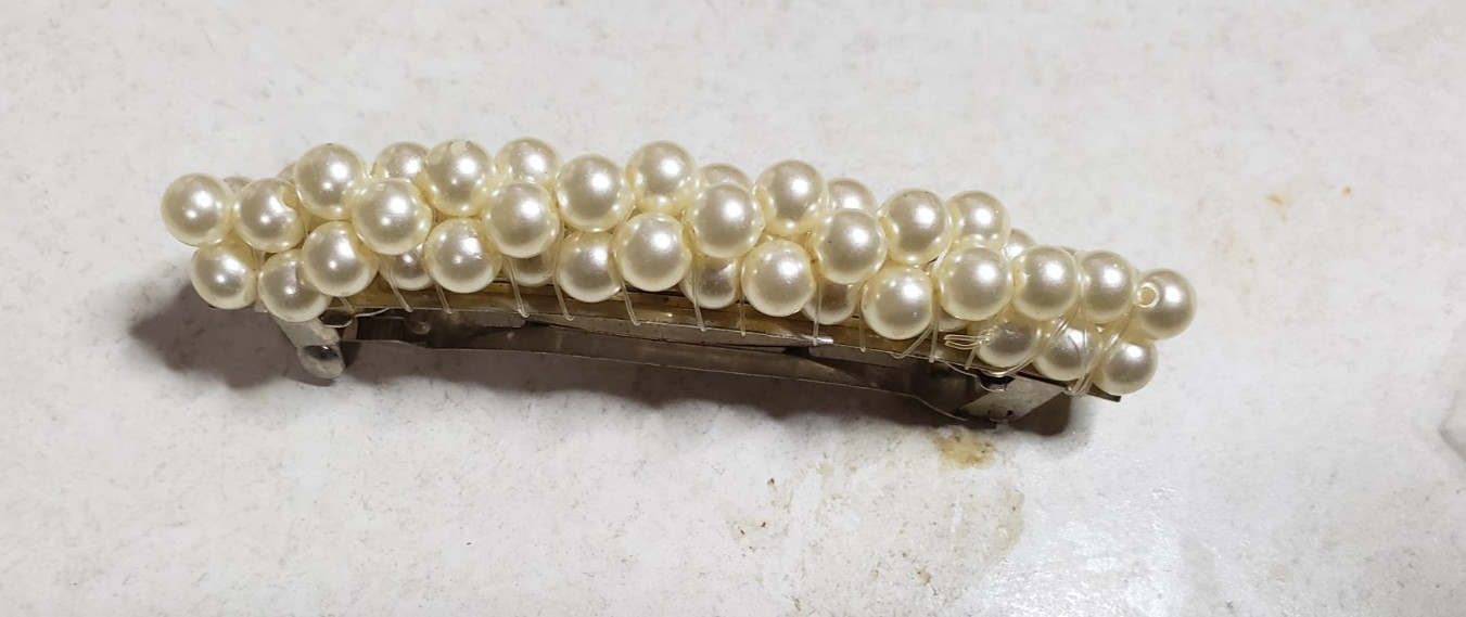 Hair Clip / barrette with a twist of Faux White Pearls, 3.25 Inches, EUC