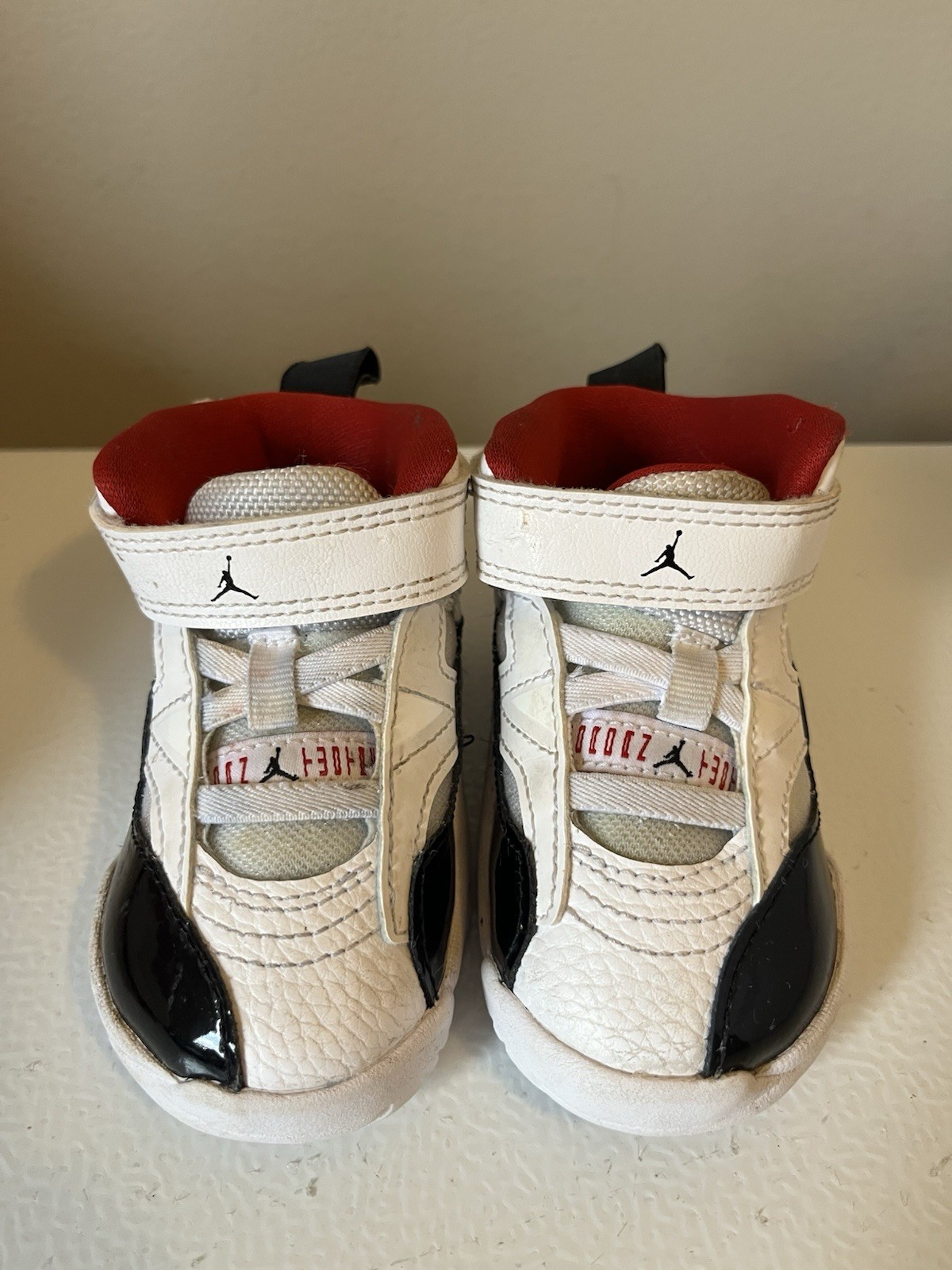 Air Jordan Jumpman Two Trey White University Red