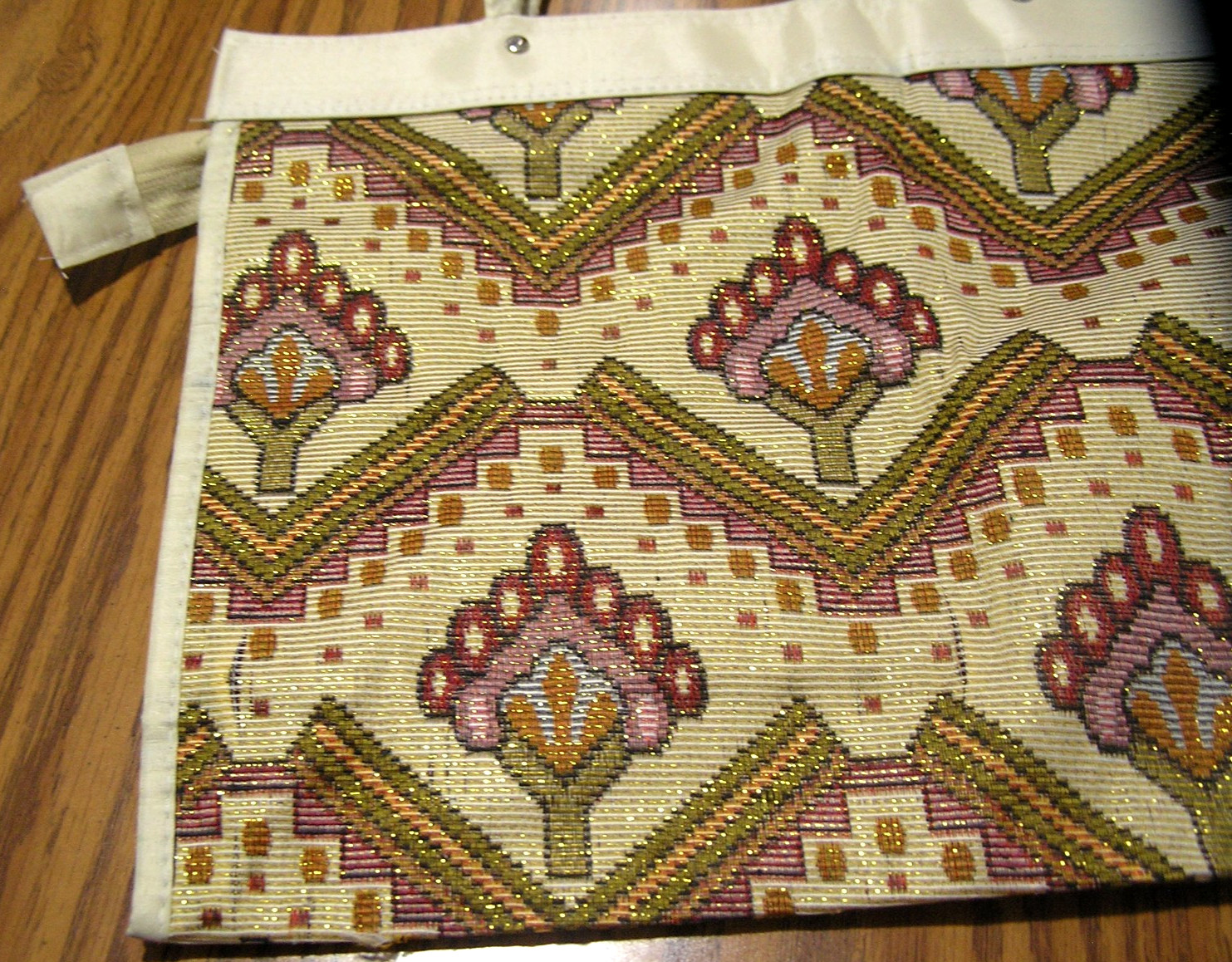 Embroidered “Jerusalem” Tapestry Tote Featuring Geometric Anatolian Patterns