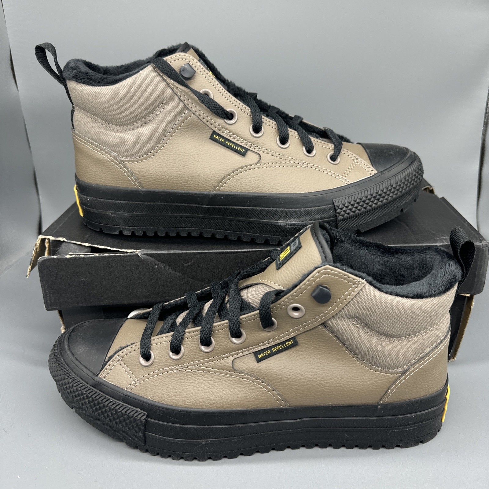 Converse Chuck Taylor All Star Malden Street Boots Mid Taupe Black Mens Sz 10.5