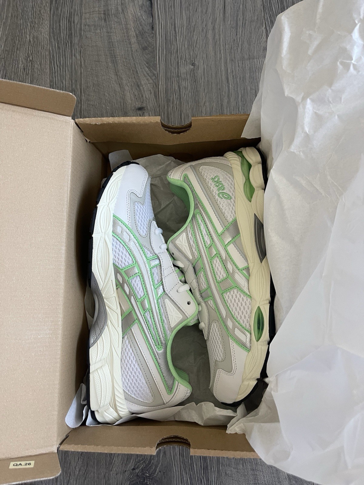 ASICS Gel – NYC 2055 White/Menthol Men’s Size 9 Running