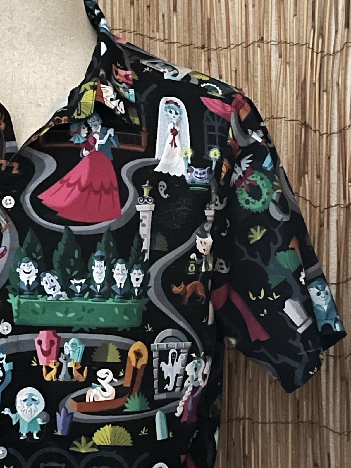 Garment One Mens SS Button Up Haunted Mansion Themed Shirt-Medium-Poly Spandex