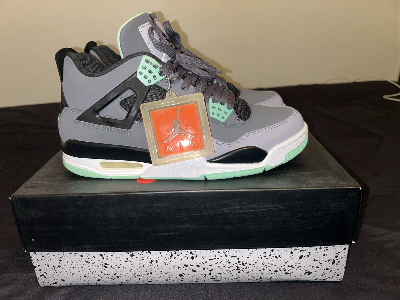 Jordan 4 Retro DRK Grey Green Glow Men’s