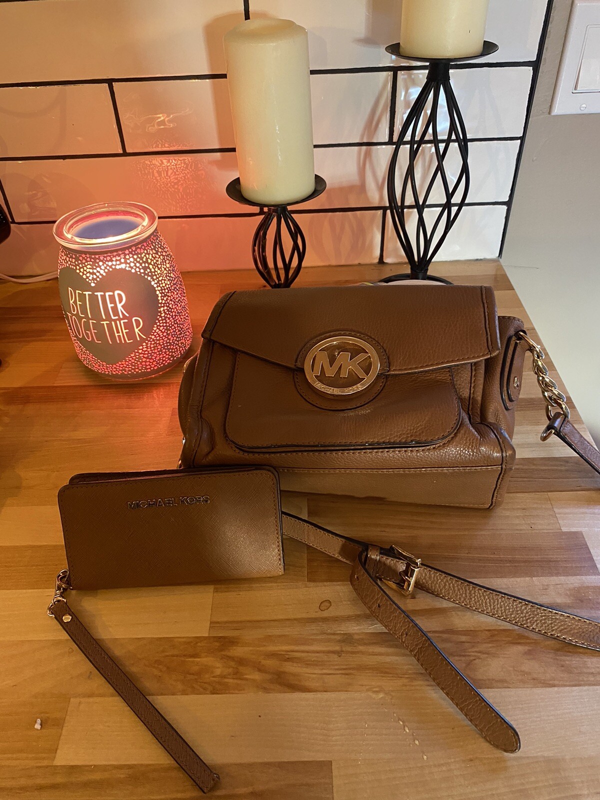 USED Designer 5 Bag Lot – Michael Kors With Wallet, Coach, Tommy Hilfiger,