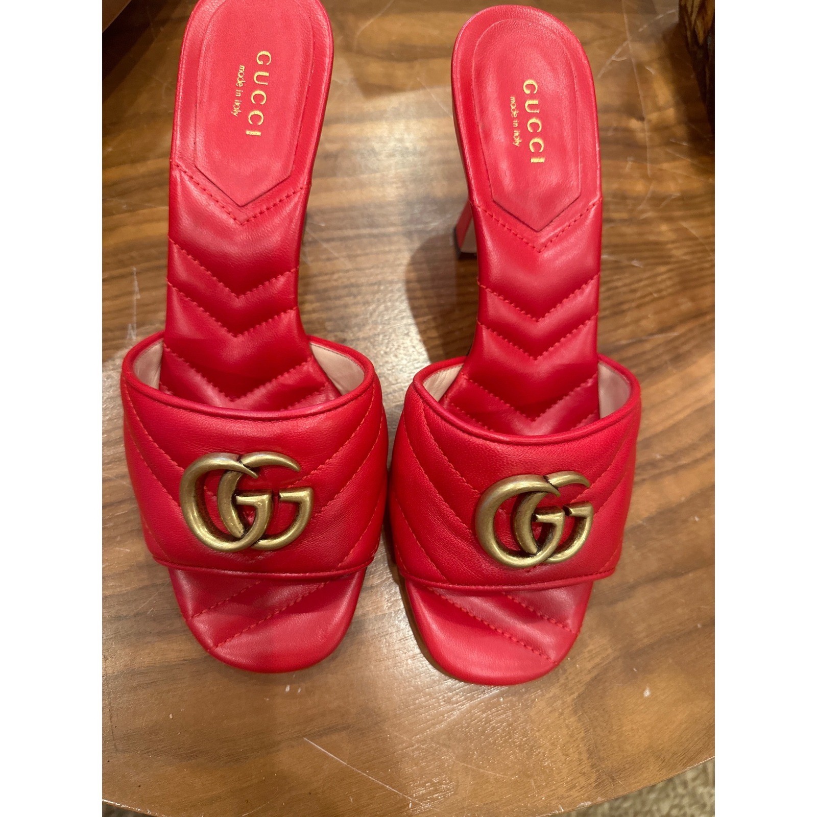 Gucci Marmont Red Matelasse Leather Double G Slide Sandals Mules 37 608961