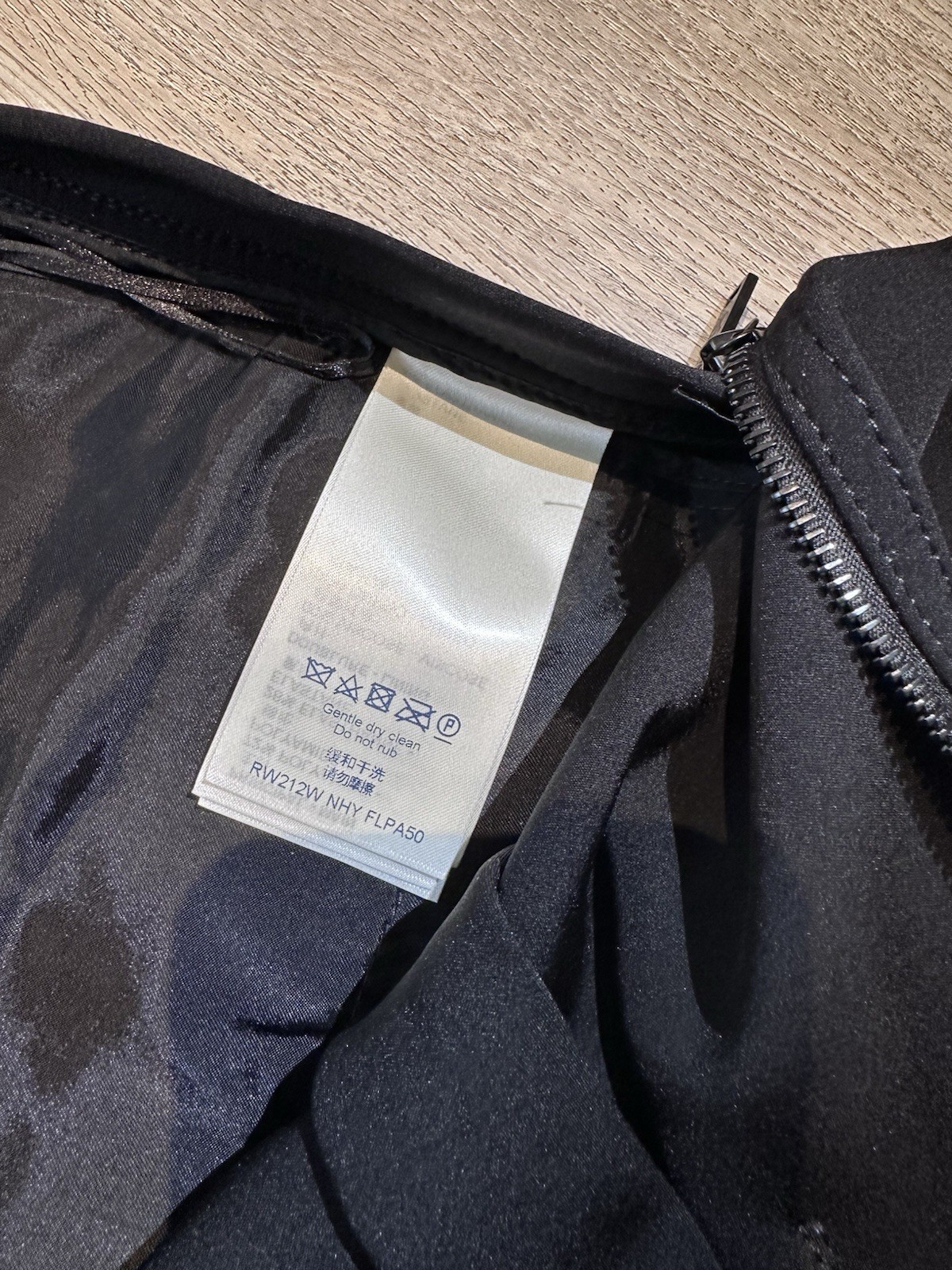 Authentic Louis Vuitton FW21 Technical Tucked Cargo Pants