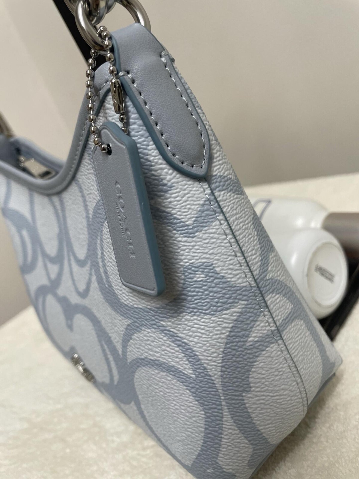 COACH Women’s Leather Casual Laurel Shoulder Bag 7.8 in
