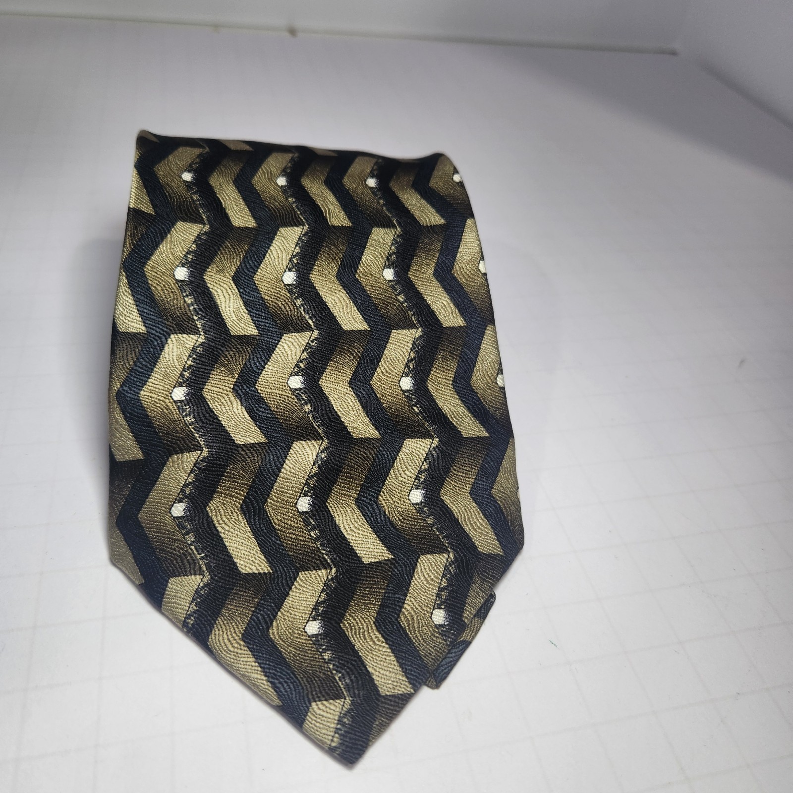 Louis Roth Silk Tie Gold Black Geometric Zigzag Classic Length 57-60” Vintage…