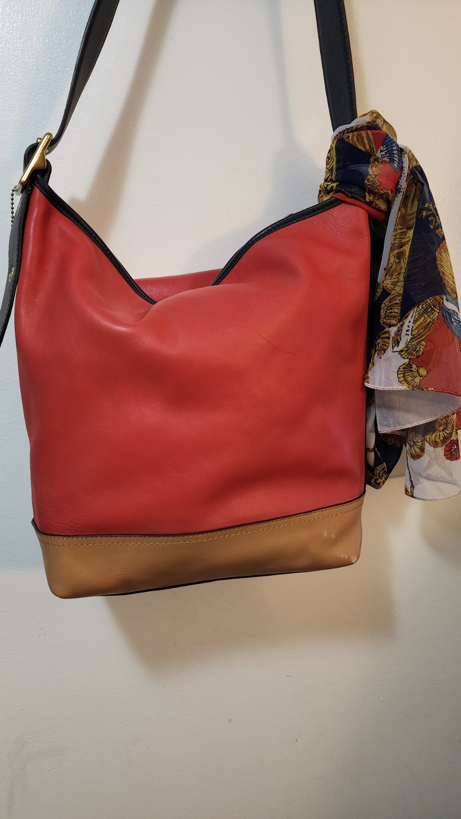 COACH Leather Shoulder Bag Multicolor Red Blue Beige 12×9.6×5.1in Rare Design