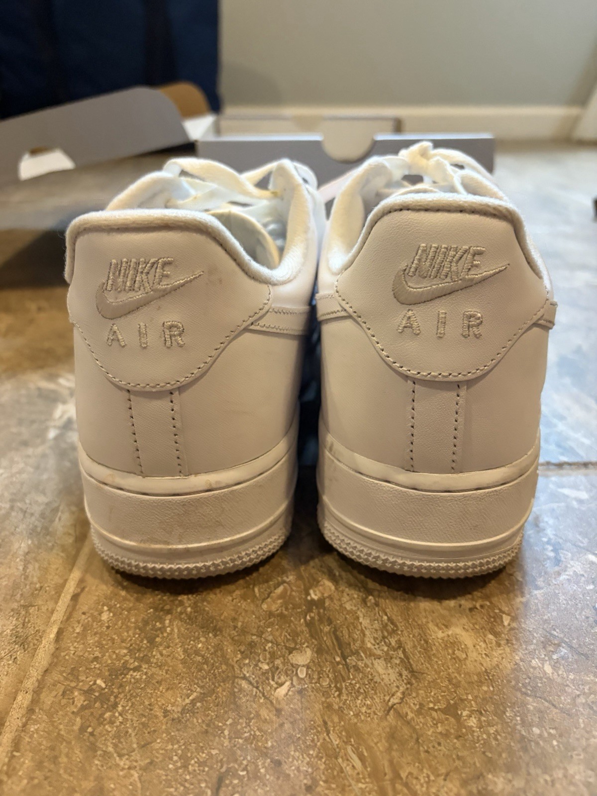 Nike Air Force 1 Size 9.5 ’07 Low Top Triple White Men’s Athletic Sneakers