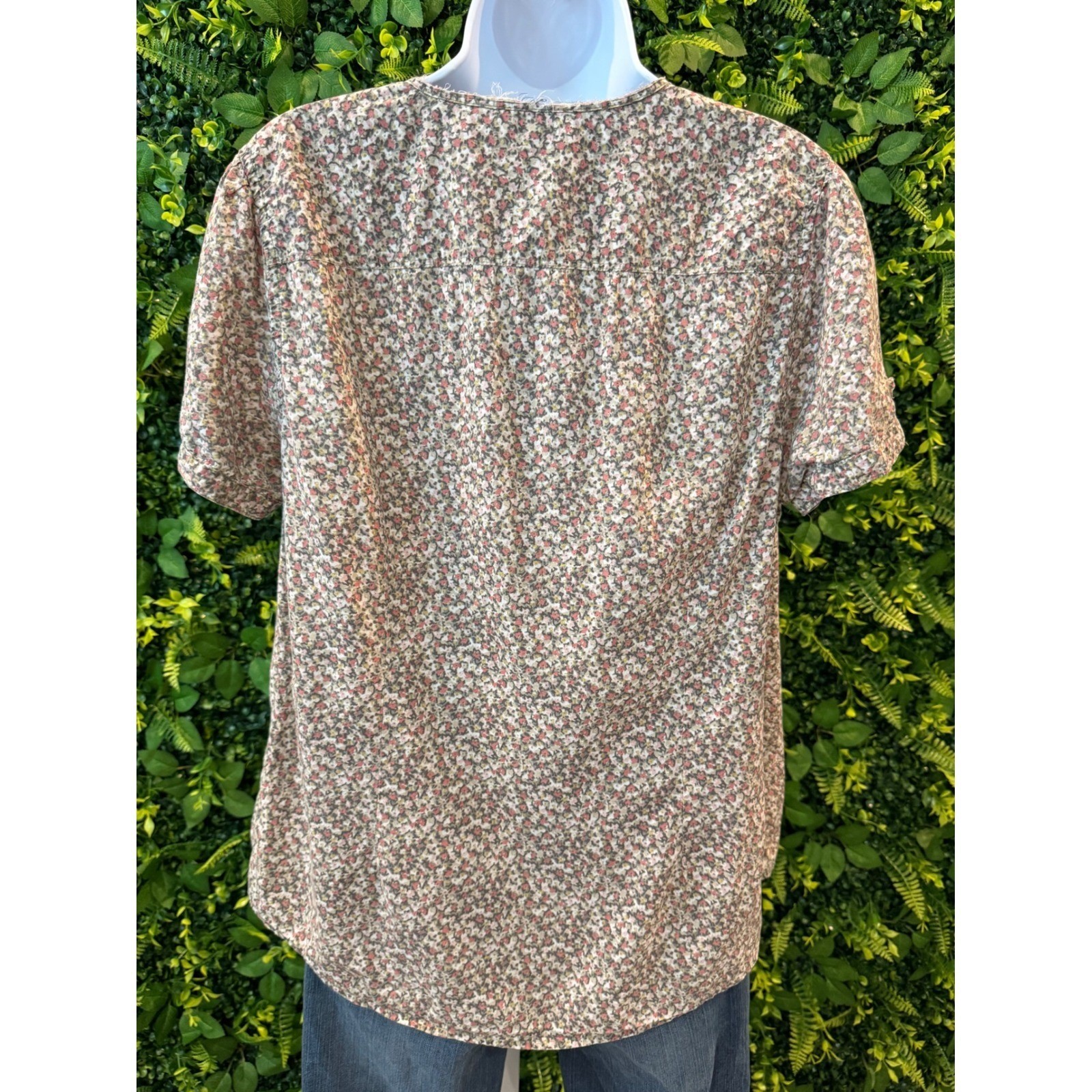 Womens Ditsy Floral Pintuck Button Down Blouse Short Sleeve Pink Cream Top