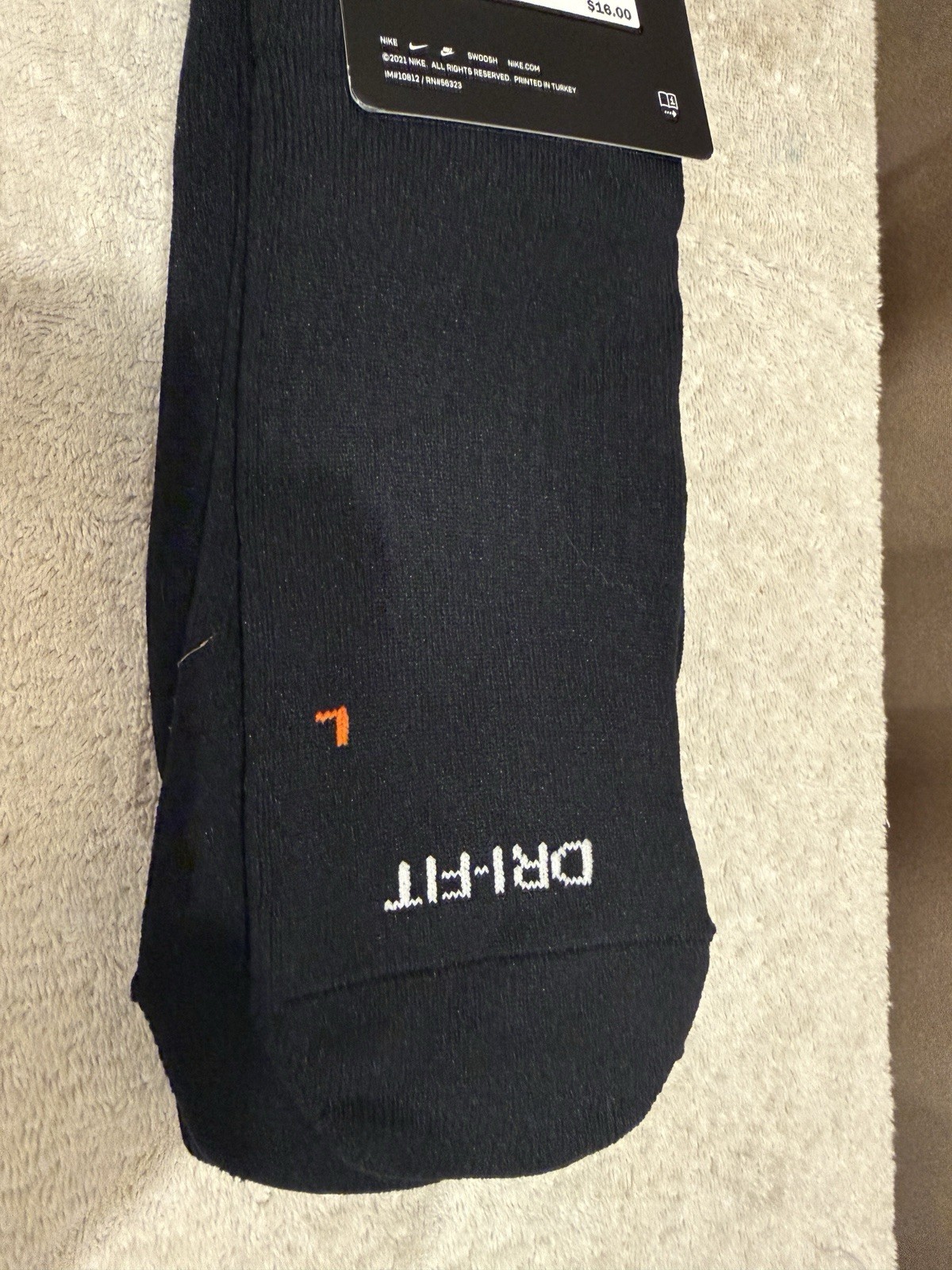 (2) Nike Men Classic II Cushioned OTC Pairs Socks Soccer Black Knee Sock