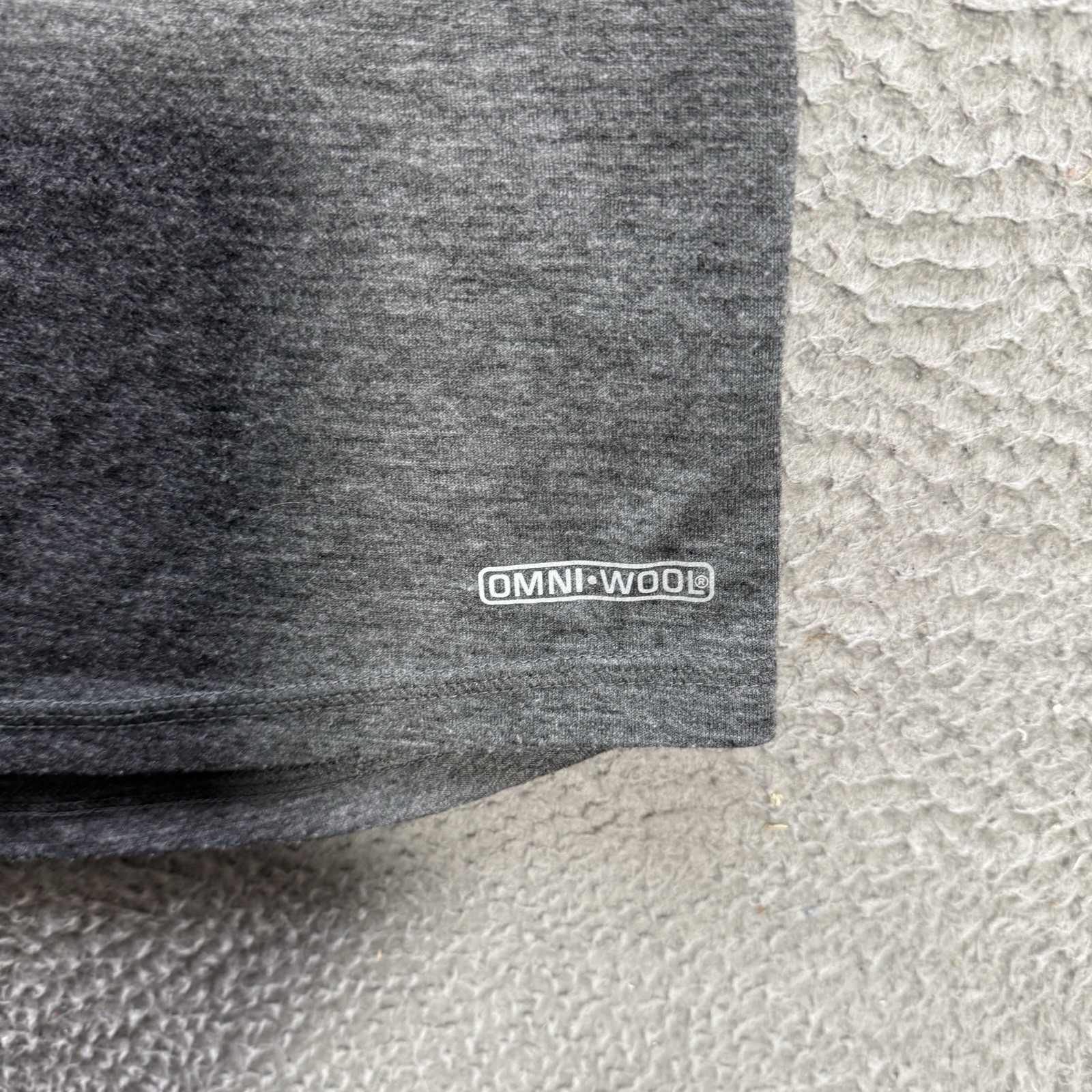 Omni Wool Sweater Adult XL Gray Pullover 1/4 Zip Wool Blend Base Layer Stretch