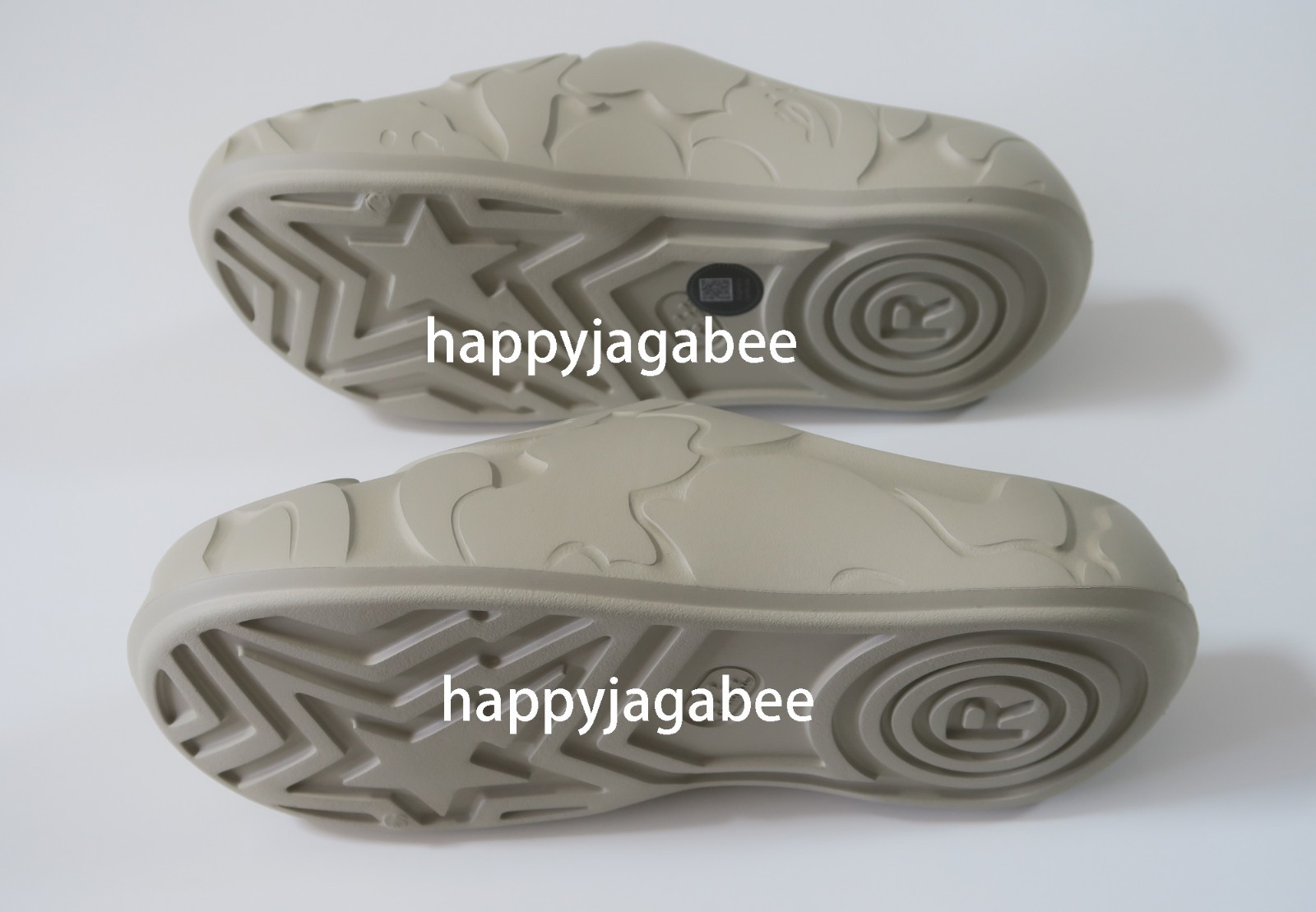 * A BATHING APE Men’s Footwear BAPE SLIDE #1 Black / Beige 1M30191323