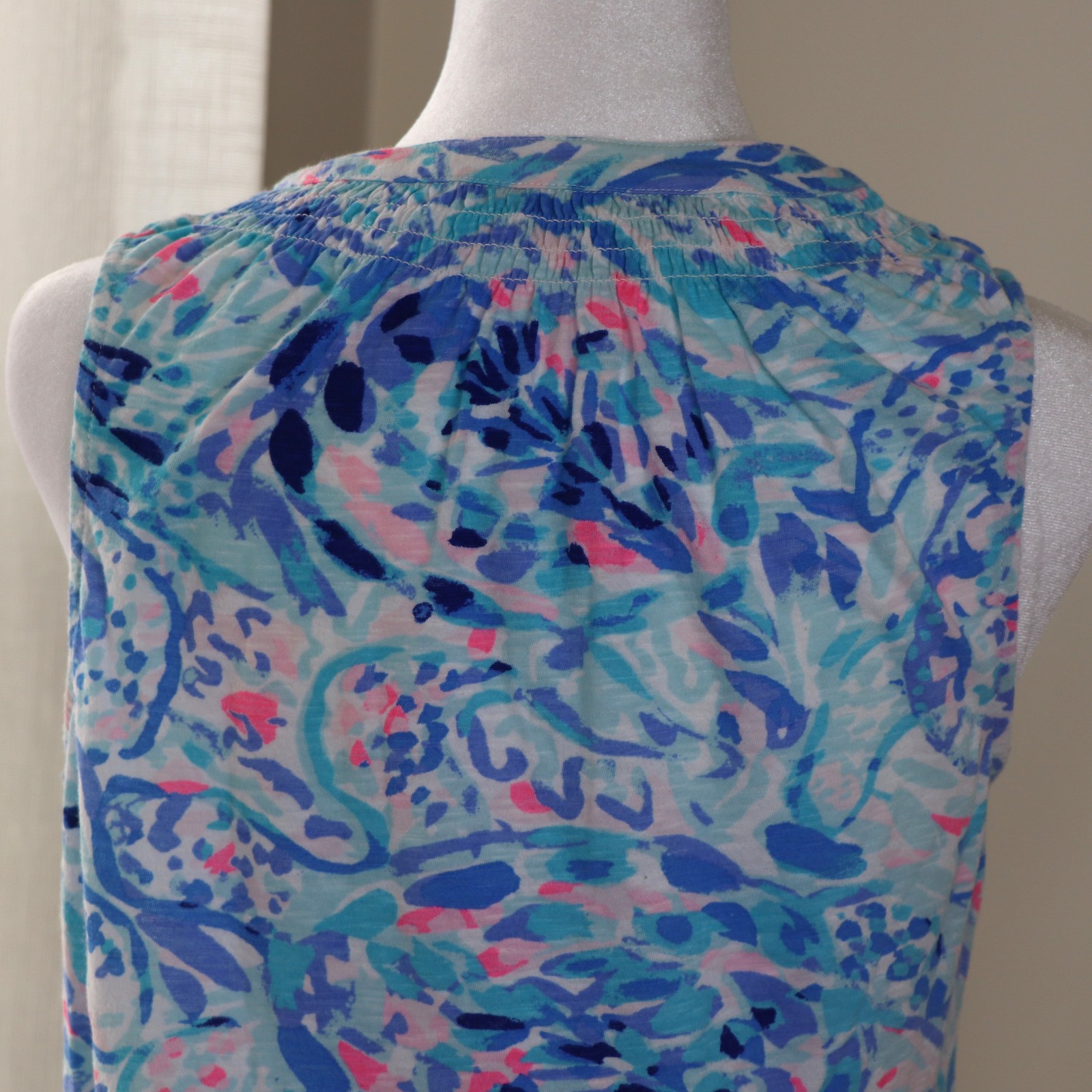 Lilly Pulitzer Sleeveless Top White Blue Breakwater Tint Party Wave Essie Sz XS