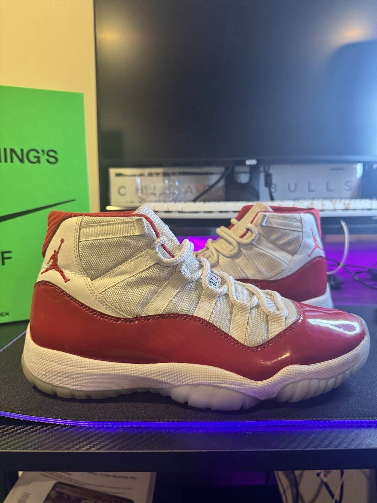 Nike Air Jordan 11 Cherry Red Men’s Sneakers Size 10 CT8012-116