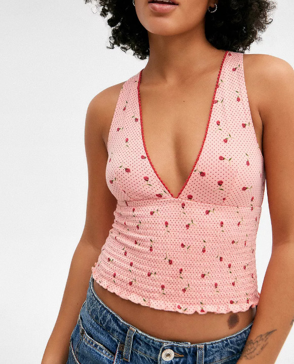 Urban Outfitters Kimchi Blue Verity Pink Shirred Floral Print Top Size XS RP:£29
