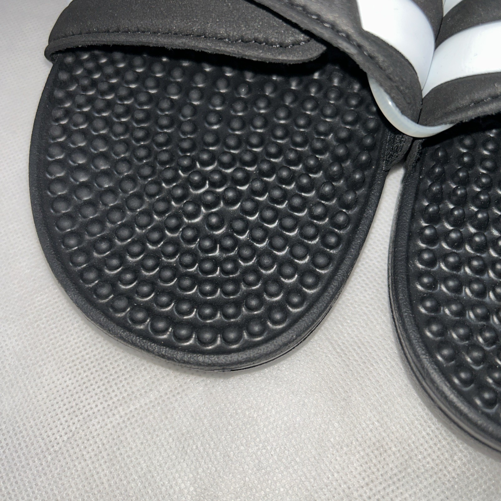 Adidas Adissage Post-Workout Massage Slides – Core Black F35580 Sz 10 Mens