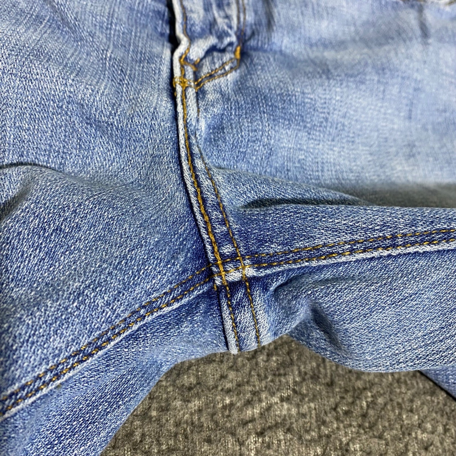 Levi’s 525 Perfect Waist Jeans Womens 10M Light Wash Blue Denim 30×31 Boho Prep