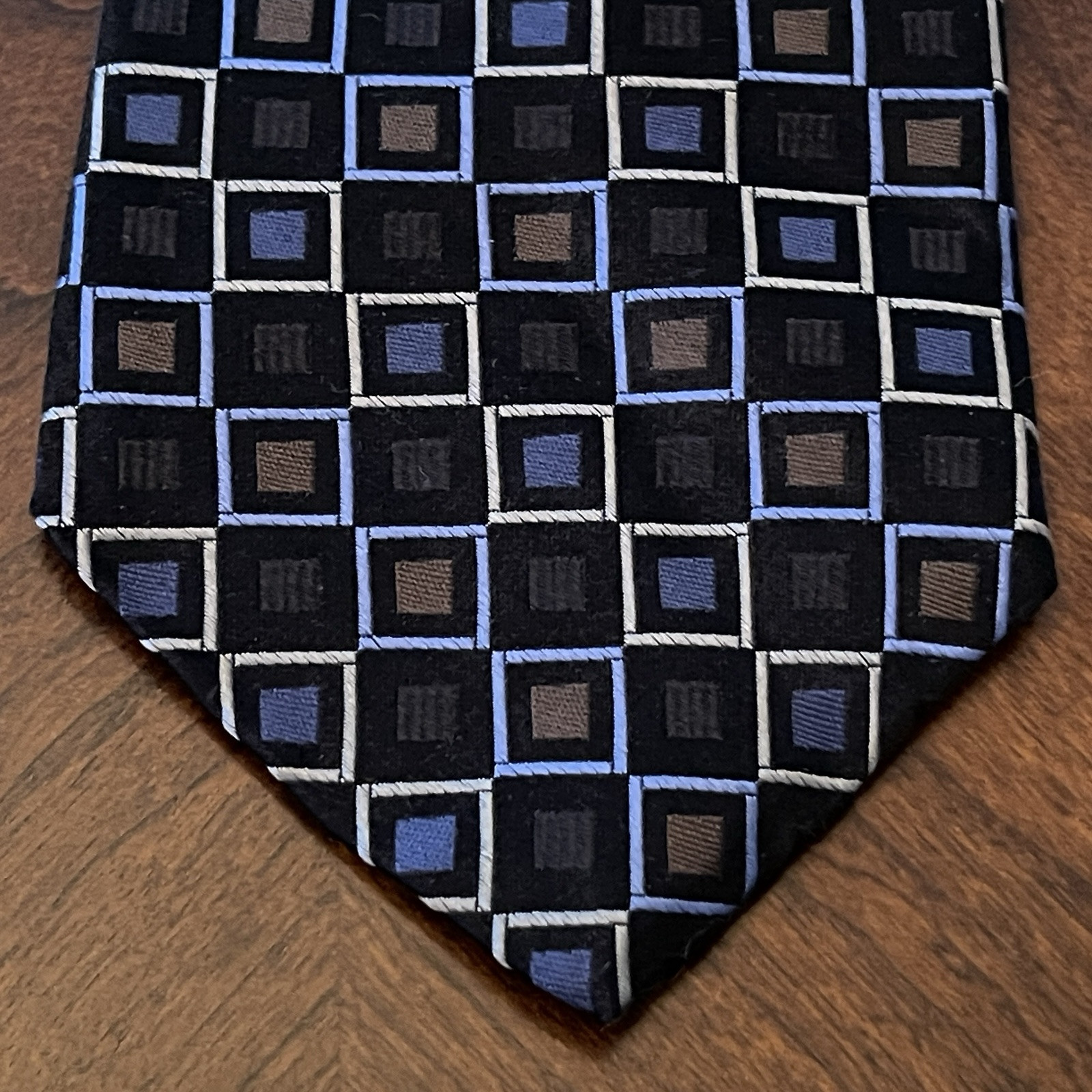 Paul Dione Blue Black 100% Silk Men’s Neck Tie Made In China