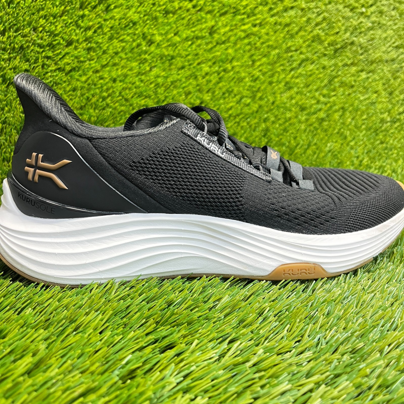Kuru Atom 2 Womens Size 10 Black White Athletic Running Walking Shoes Sneakers