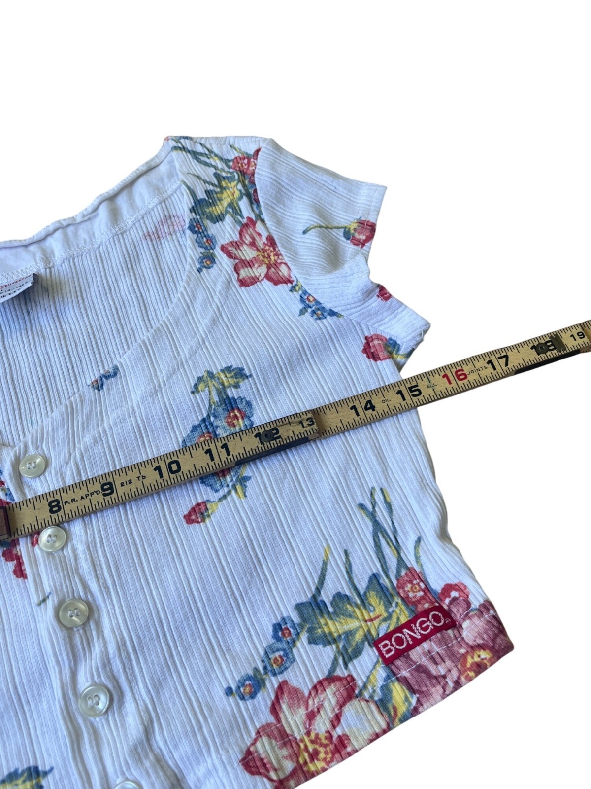 Bongo VTG 80-90’s Baby Tee Henley Crop Top Large White Floral Cottage Grunge