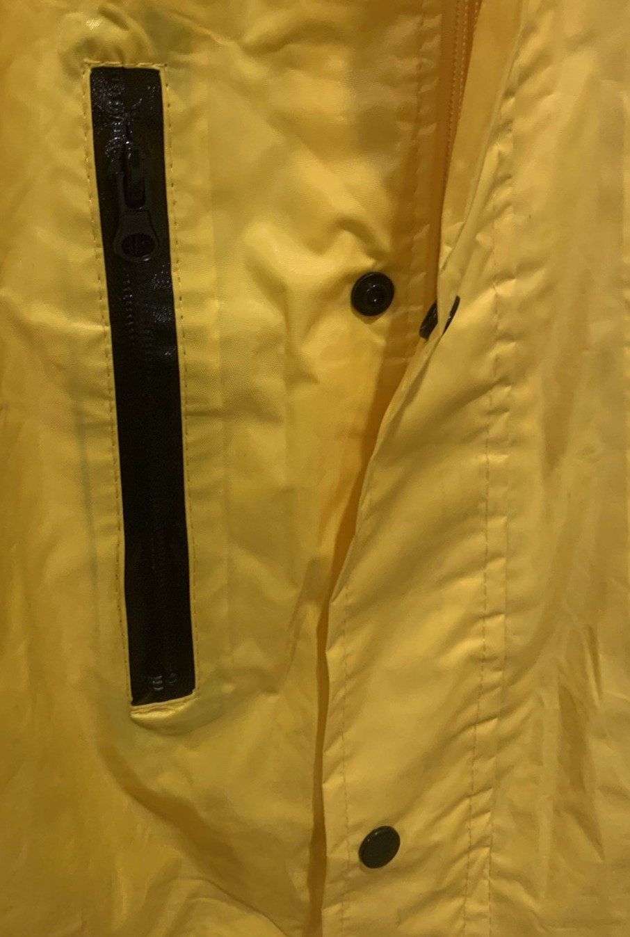 Yellow “Blue Mountain” Adult Unisex PVC & Polyester Raincoat Size M *New w/Flaws