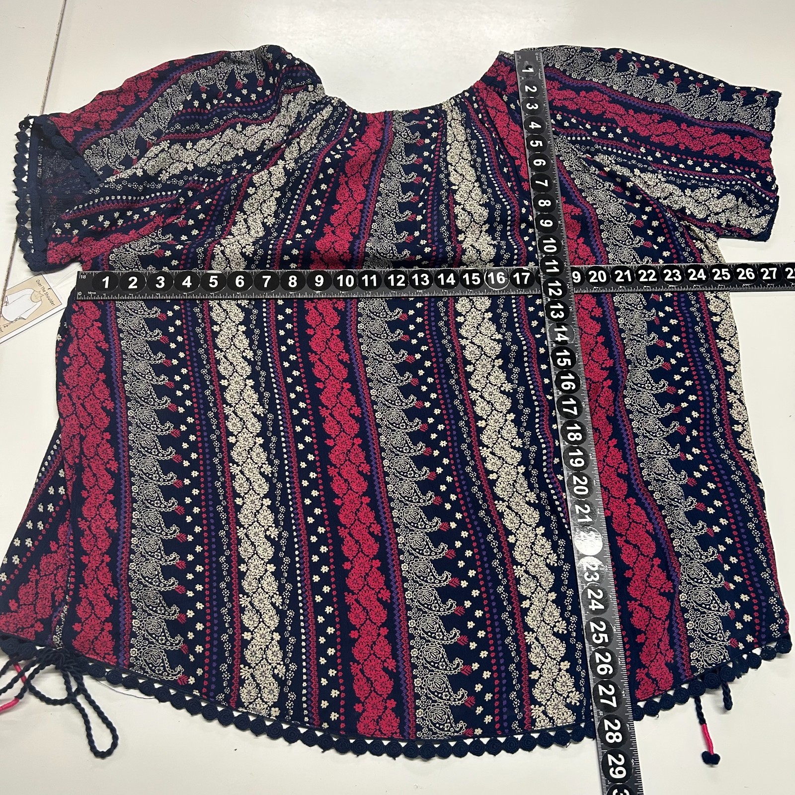 Westport Top Womens 2X Red Blue Floral Paisley Lace Trim Peasant Boho NWT