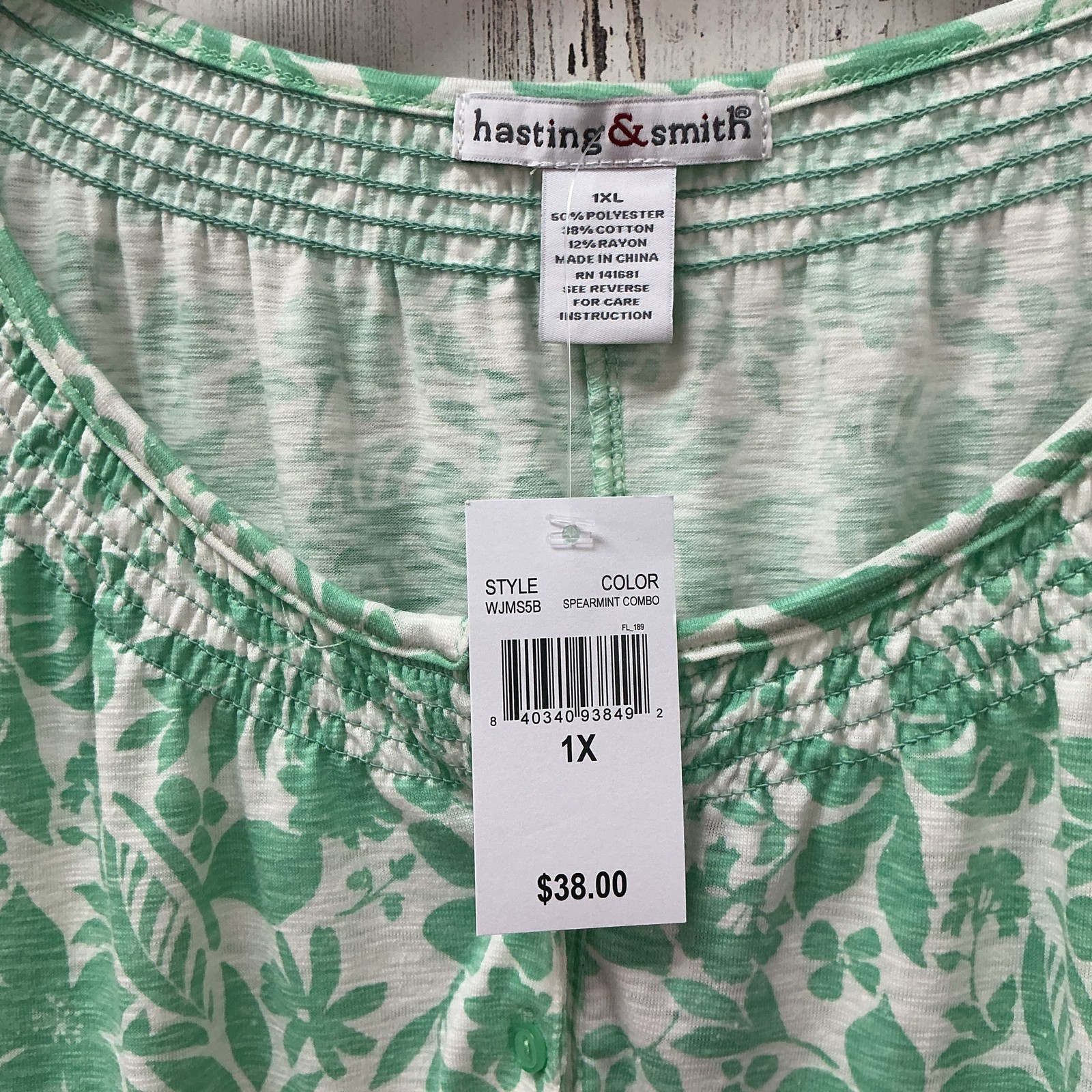Hasting & Smith Size 1XL Women’s SPEARMINT COMBO Shirt
