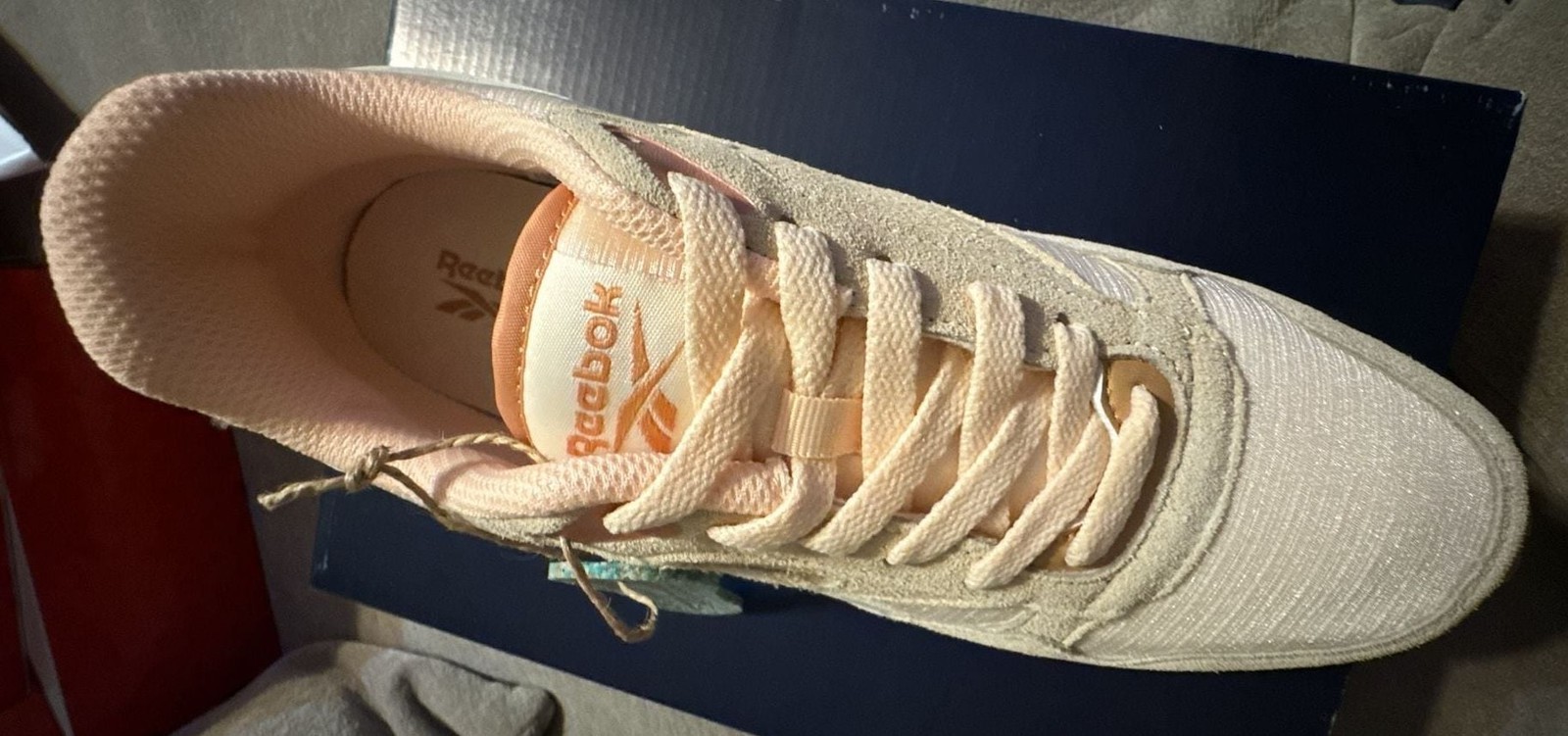 Reebok Classic Leather Legacy AZ Women’s Size 8.5M Sneakers