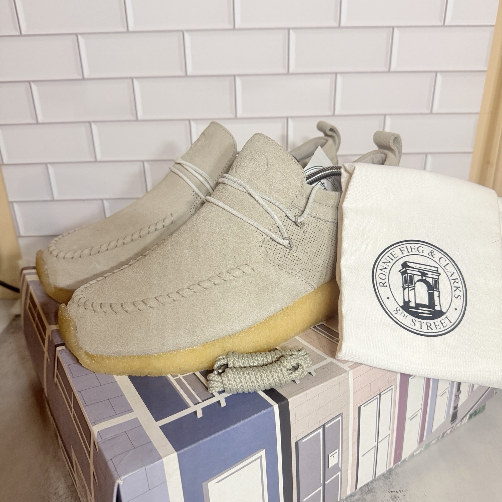 Clarks Originals MAYCLIFFE Ronnie Fieg Dark Sand Suede Shoes