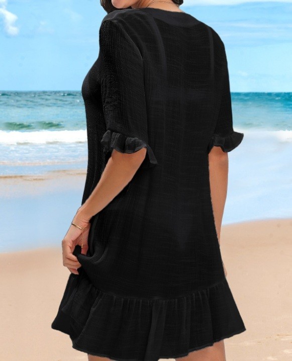 NEW IN PACKAGE – Beach/Vacation Lightweight Button-up Ruffle-bottom Coverup XL